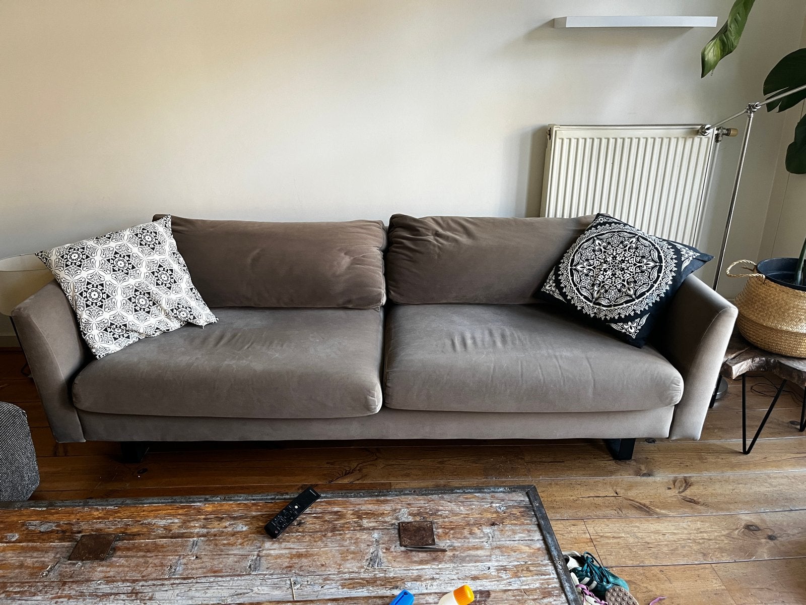 Taupe velours bank, Ophalen, Gebruikt, Driepersoons, 75 tot 100 cm