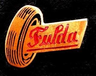 Fulda banden speld, Verzamelen, Ophalen of Verzenden, Gebruikt, Transport, Speldje of Pin