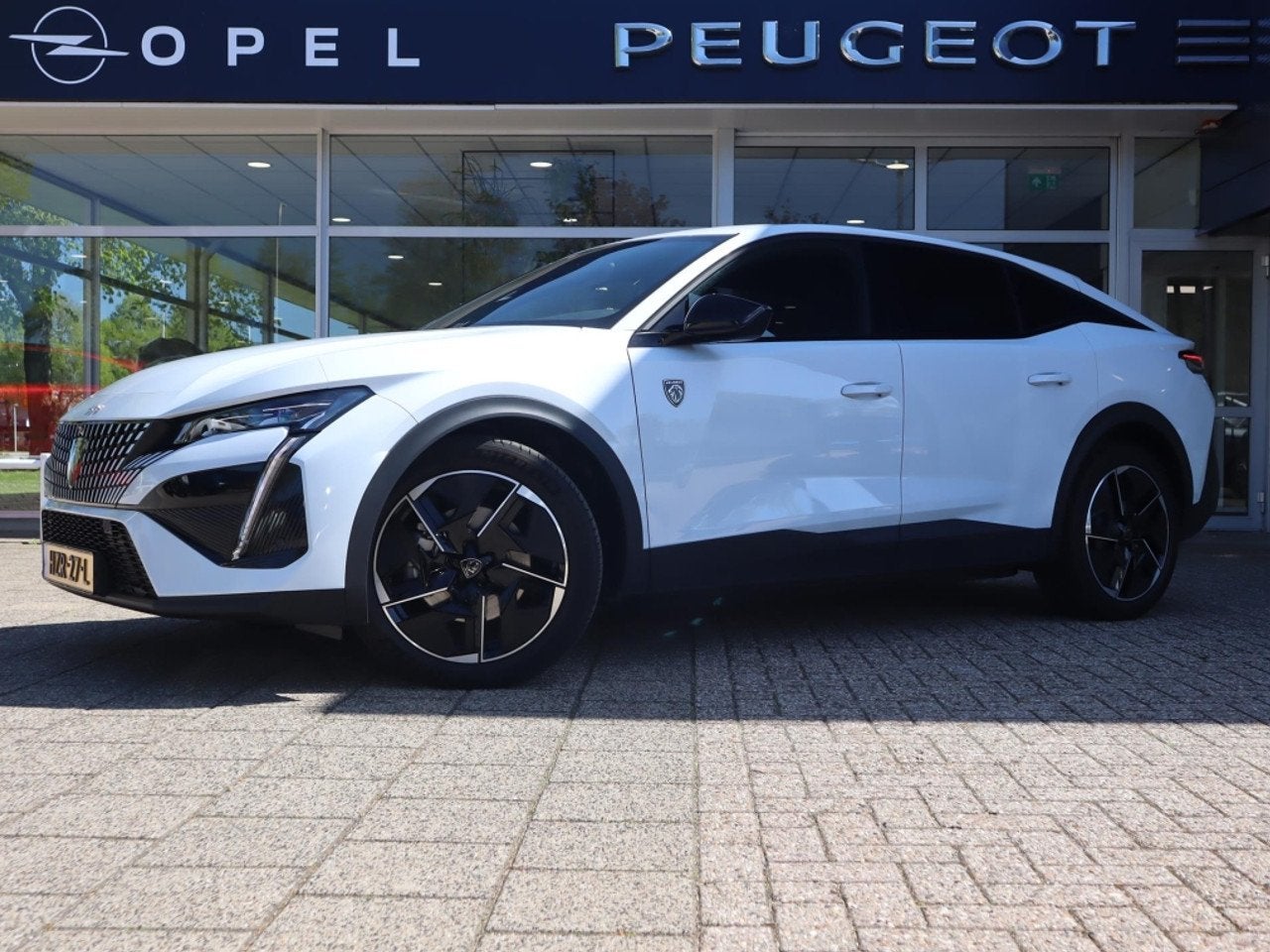 Peugeot 408 GT Avantage EV 58kWh 210pk Automaat, Rijklaarpri, Automaat, Automatische klimaatregeling, Gebruikt, 211 pk