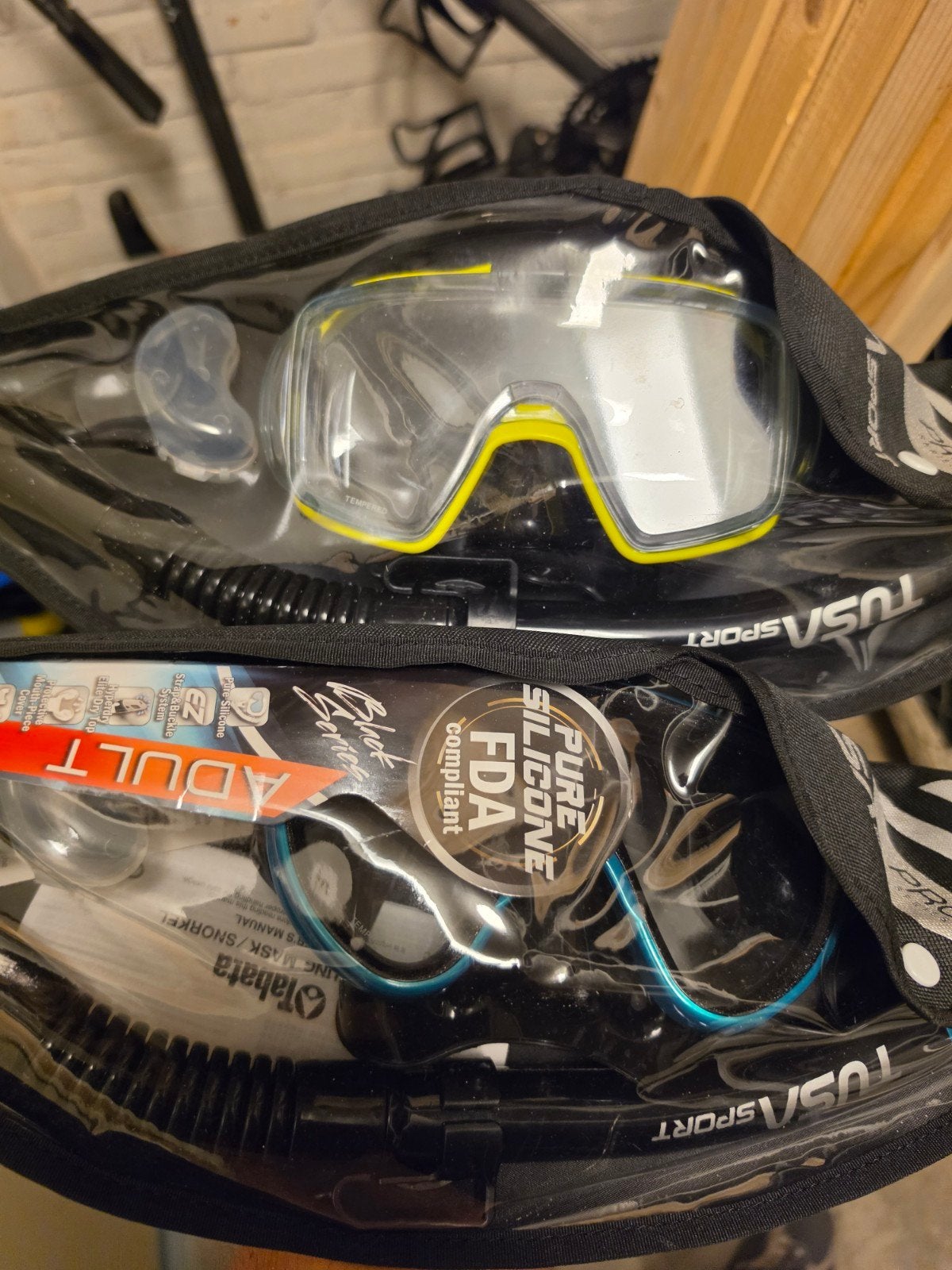 2x TUSA Pro Series Duikbril en Snorkel Set - Nieuw, Watersport en Boten, Duiken, Ophalen of Verzenden