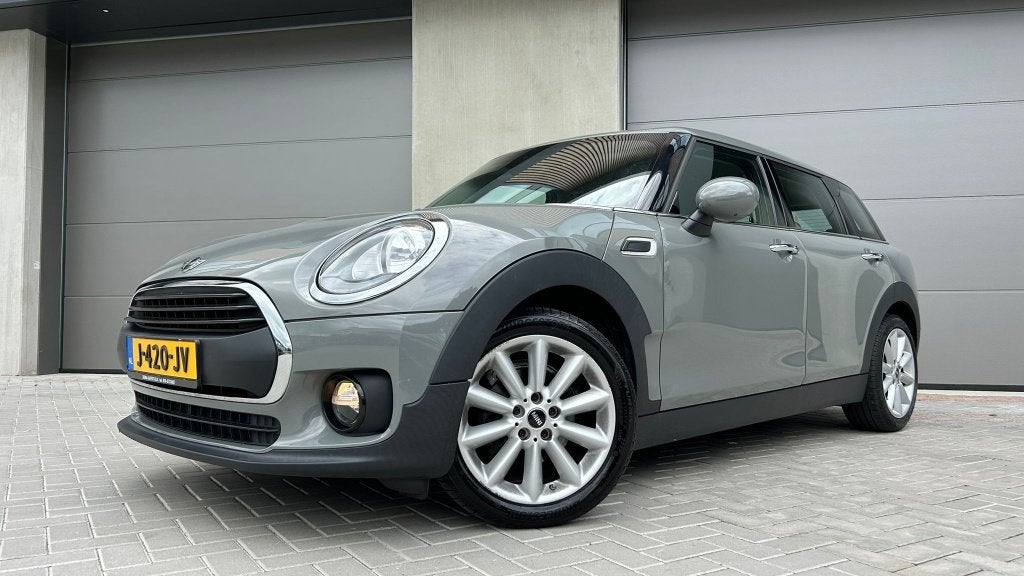 Mini Clubman 1.5 One   Pepper Business Plus, Auto's, Mini, Voorwielaandrijving, Stof, 102 pk, Handgeschakeld