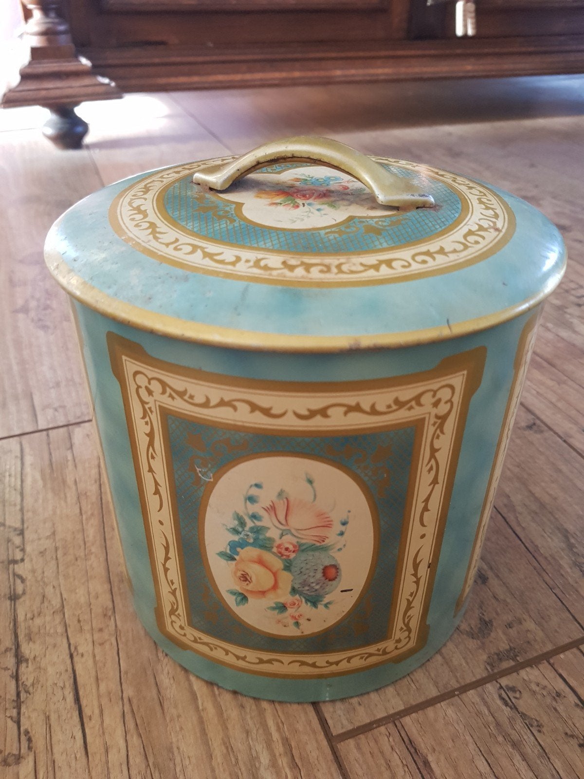 Oud engels blik blauw met bloemen, Verzamelen, Blikken, Ophalen of Verzenden, Zo goed als nieuw