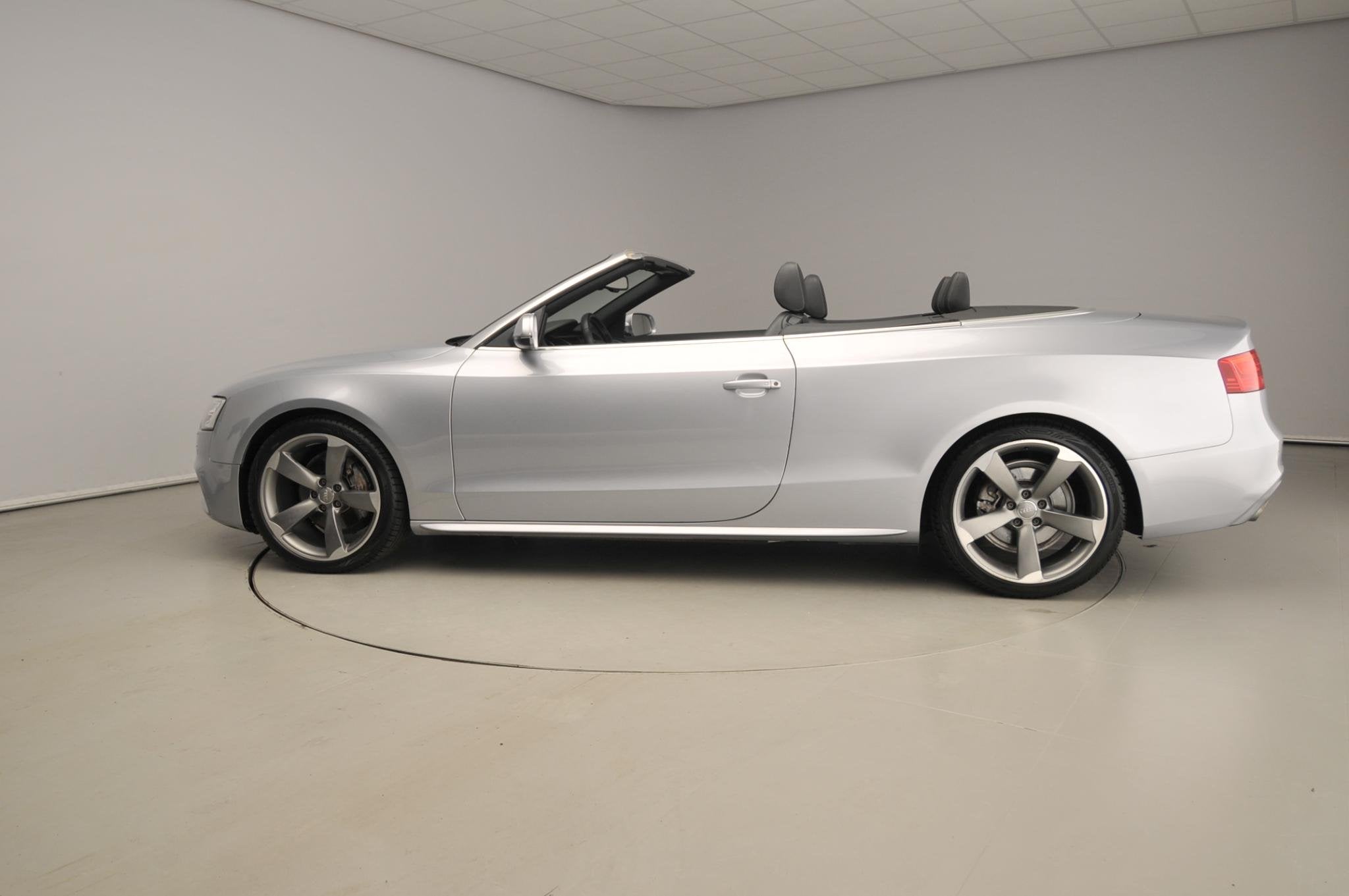 Audi A5 Cabriolet 2.0 TFSI 224pk quattro Sport Edition | Tre, Auto's, Audi, Automaat, Stof, 4 cilinders, 4 stoelen