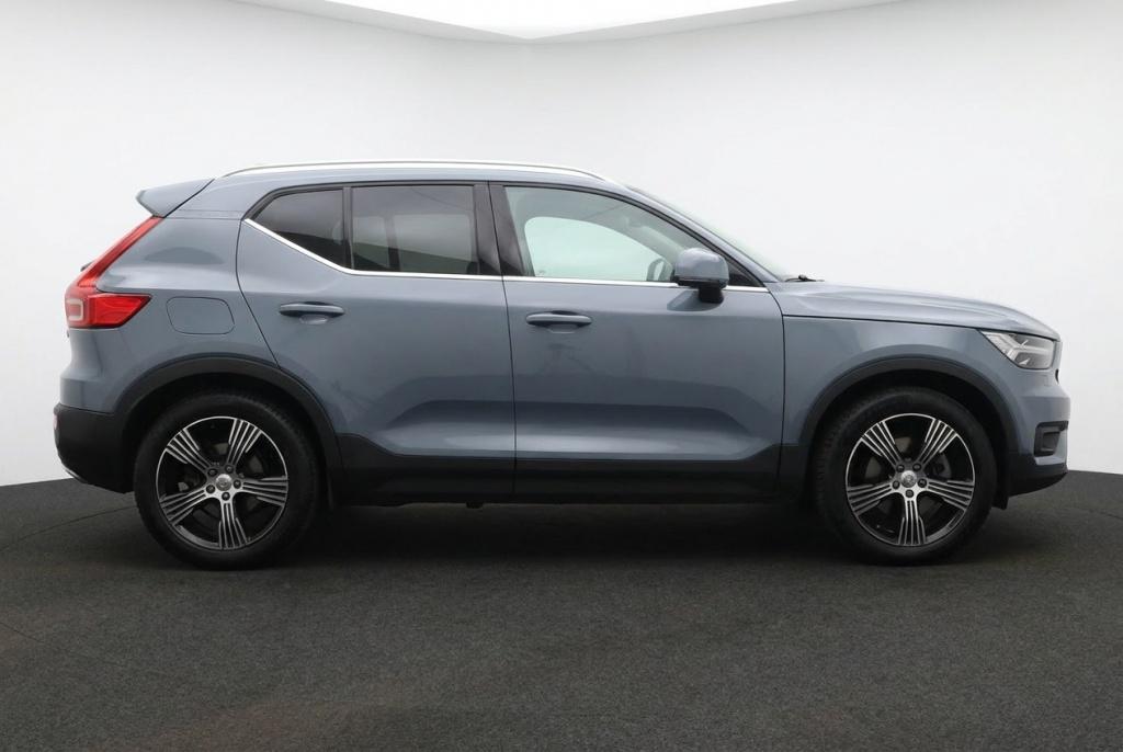 Volvo XC40 Inscription 2WD T3 Pano l Bliss l Memory stoelen, Auto's, Automaat, 15 km/l, Gebruikt, Euro 6
