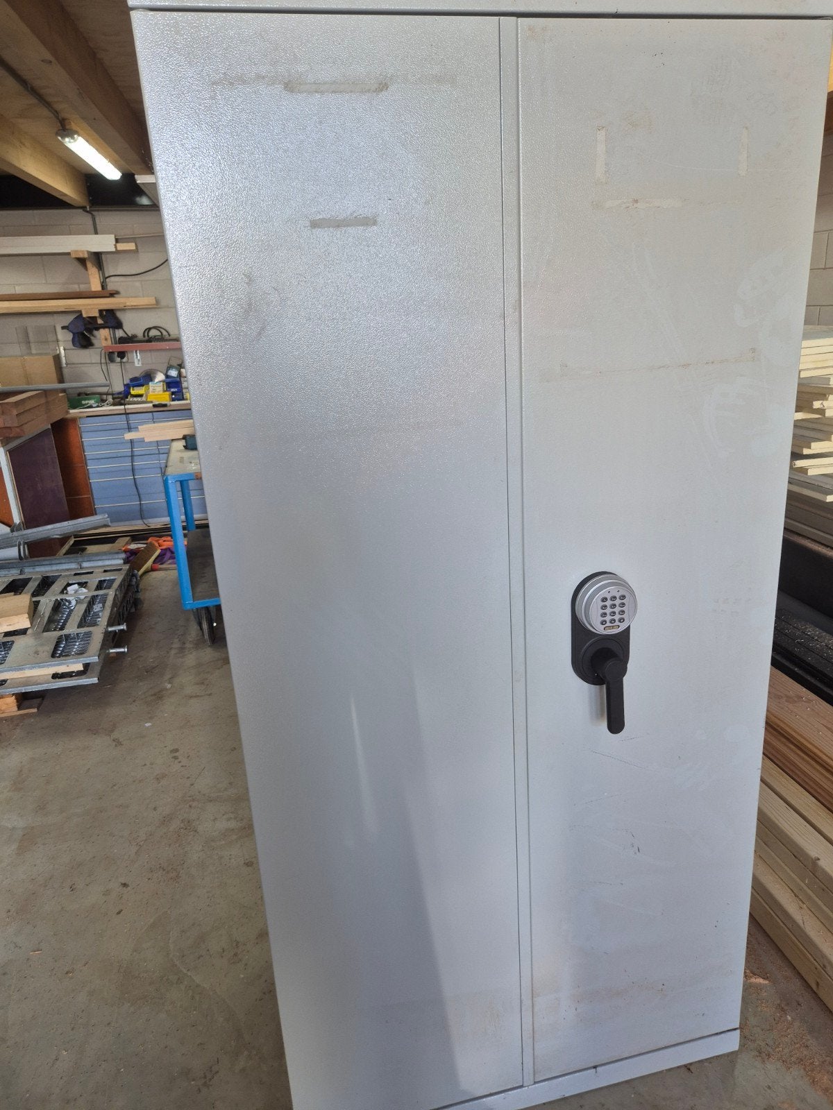 Metalen archiefkast met cijferslot - brandkast, Huis en Inrichting, Kasten | Roldeurkasten en Archiefkasten, Ophalen, Gebruikt
