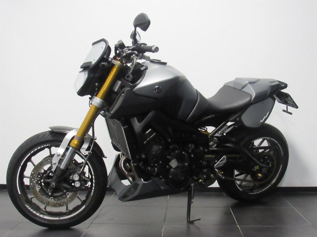 Yamaha MT 09 SPORT TRACKER, Bedrijf, Meer dan 35 kW, 847 cc, Traction Control