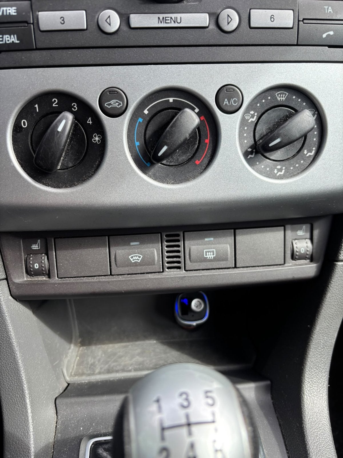 Foto 14 van Ford Focus 1.8 Ghia. (Full Option) Wagon