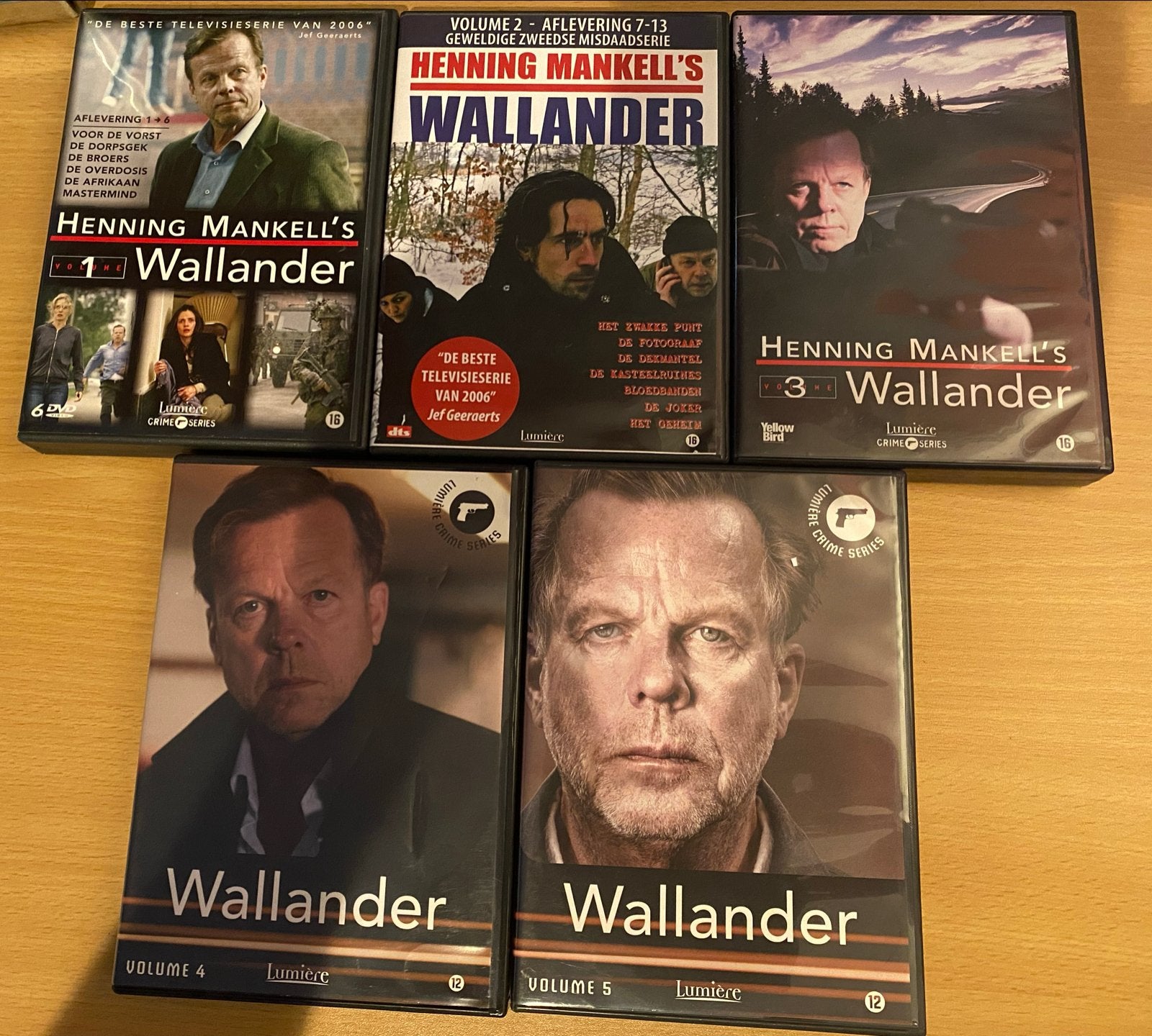 Henning Mankell's Wallander DVD Boxset - Volumes 1-5, Vanaf 16 jaar, Nederlands, Ophalen of Verzenden, Zo goed als nieuw