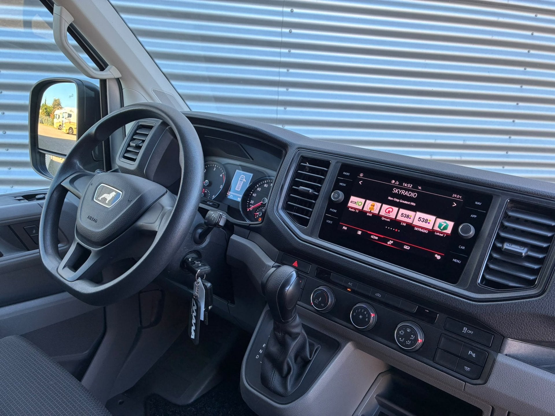 MAN TGE 35 2.0 3.180 L3H3 Automaat Airco Trekhaak Camera, Stof, Gebruikt, Euro 6, 4 cilinders