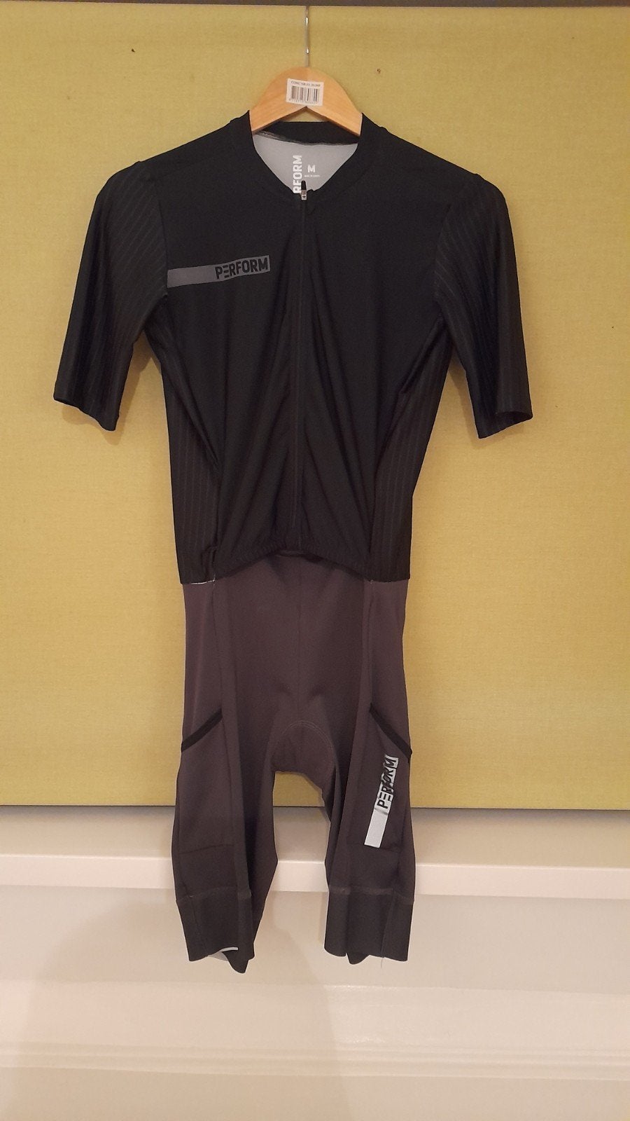 Perform Wetsuit Zwart Maat M, Ophalen of Verzenden, Zo goed als nieuw, Zwart
