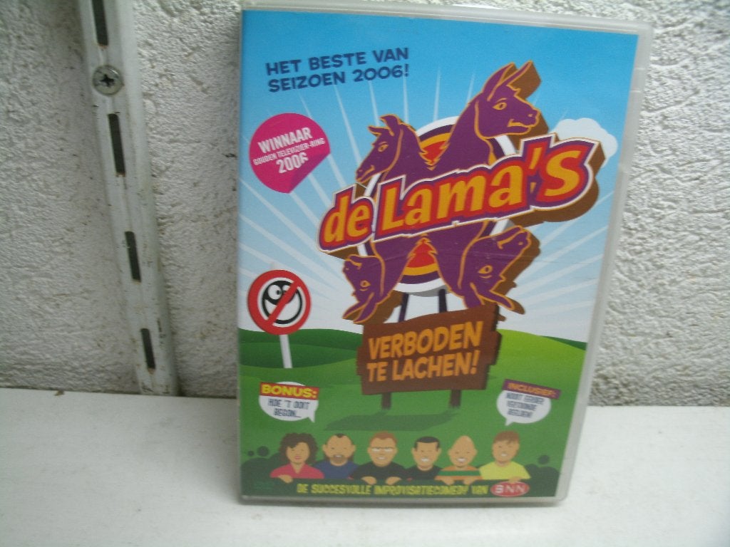 dvd 140b de lama's verboden te lachen, Alle leeftijden, Ophalen of Verzenden, Zo goed als nieuw, Stand-up of Theatershow