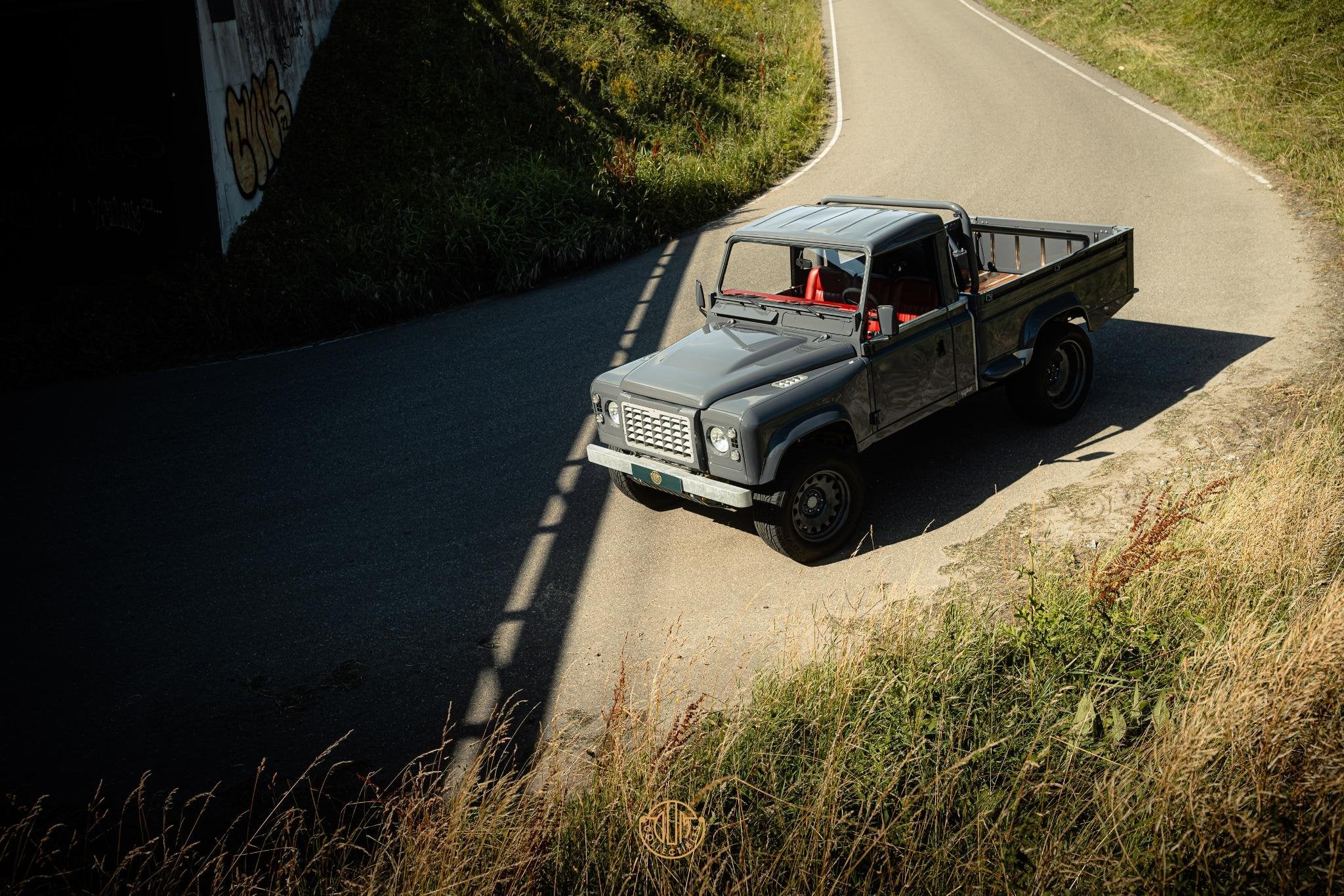 Land Rover 110 Pick-up Tophat LS3 V8, Auto's, Stof, Gebruikt, 426 pk, Origineel Nederlands