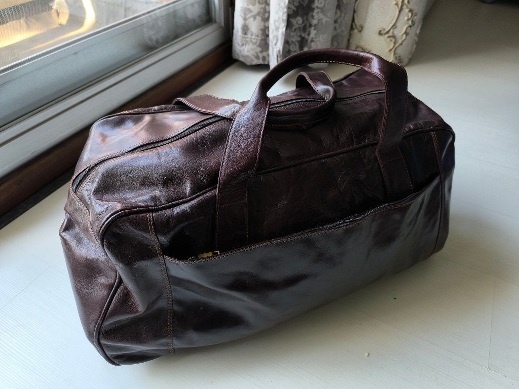 2 Leren reistassen met wieltjes. Merk is Lakeland, Sieraden, Tassen en Uiterlijk, Wieltjes, Gebruikt, 20 tot 30 cm, Bruin