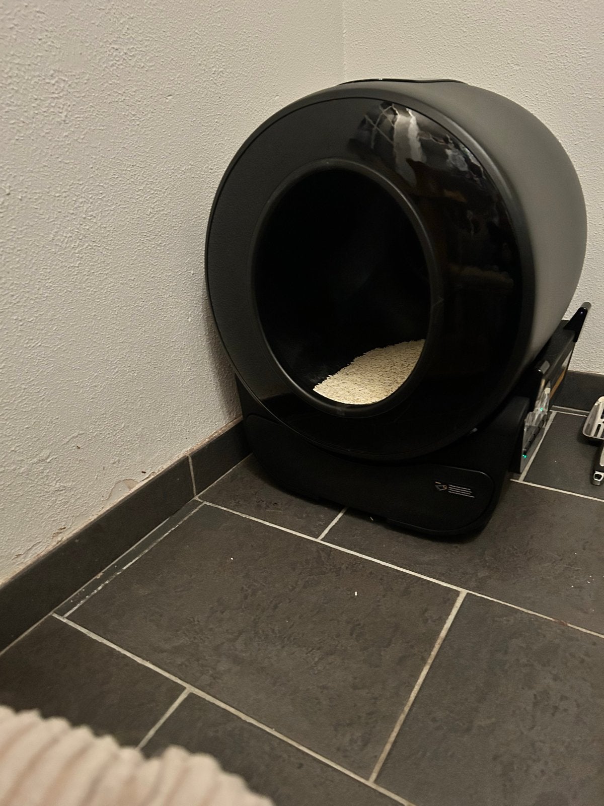 Petlux V3 XXL, Poes