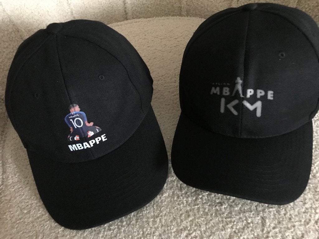 Fantastisch mooie Sport Caps van KYLIAN MBAPPÉ, Kleding | Heren, Verzenden, Nieuw, One size fits all, Pet