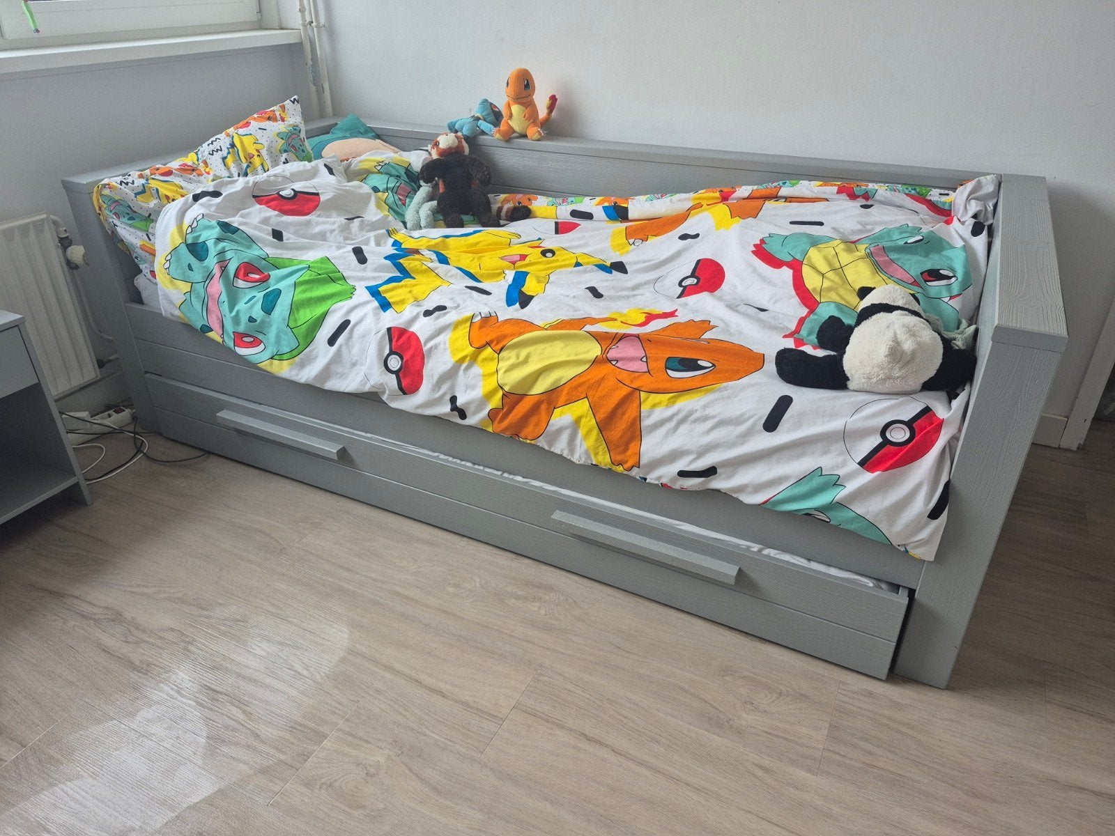 Bed + nachtkastje Woood, Ophalen, 180 cm of meer, 85 tot 100 cm