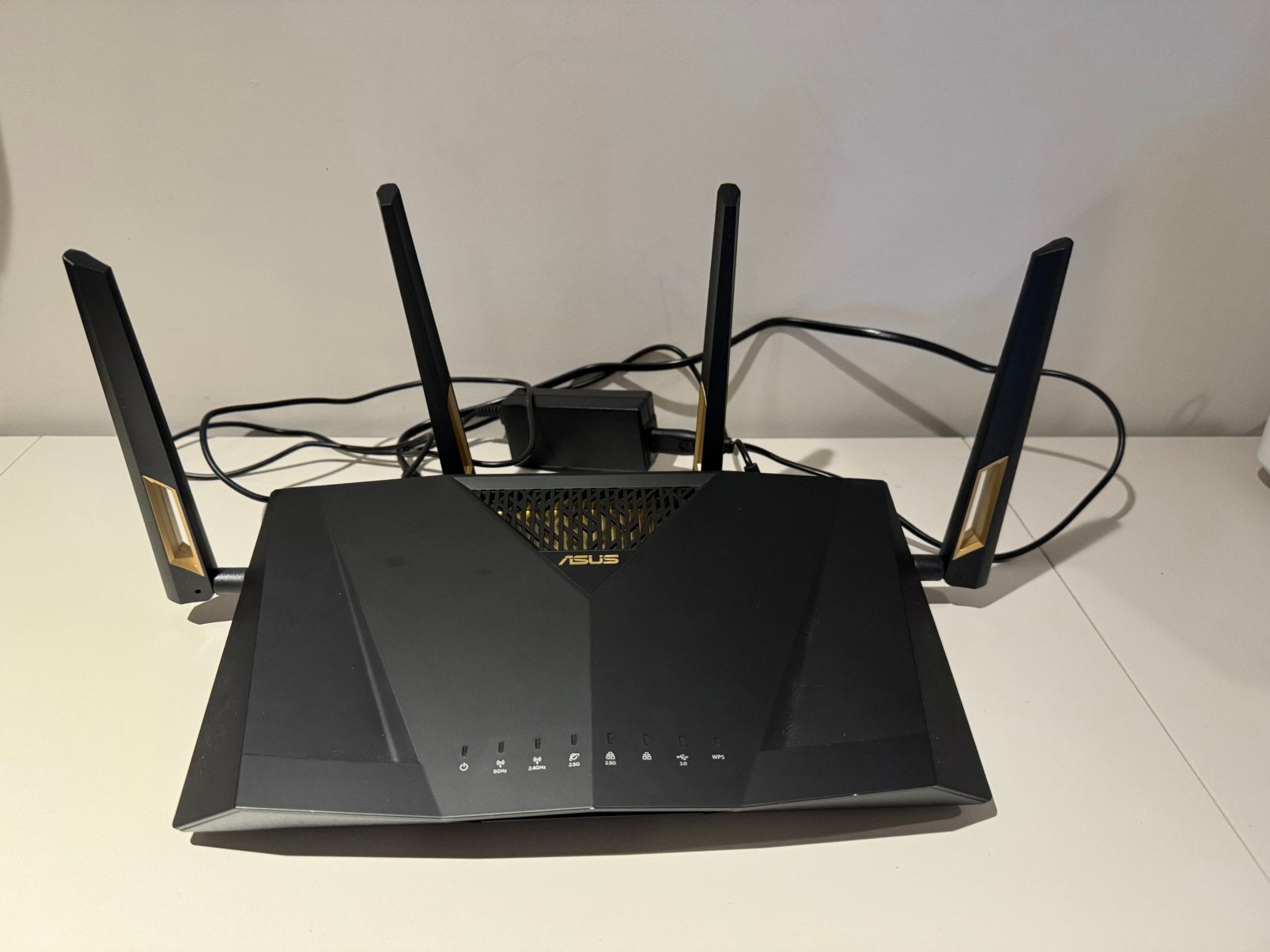 Asus RT-AX88U Pro Gaming Router, Computers en Software, Routers en Modems, Gebruikt, Router, Ophalen of Verzenden