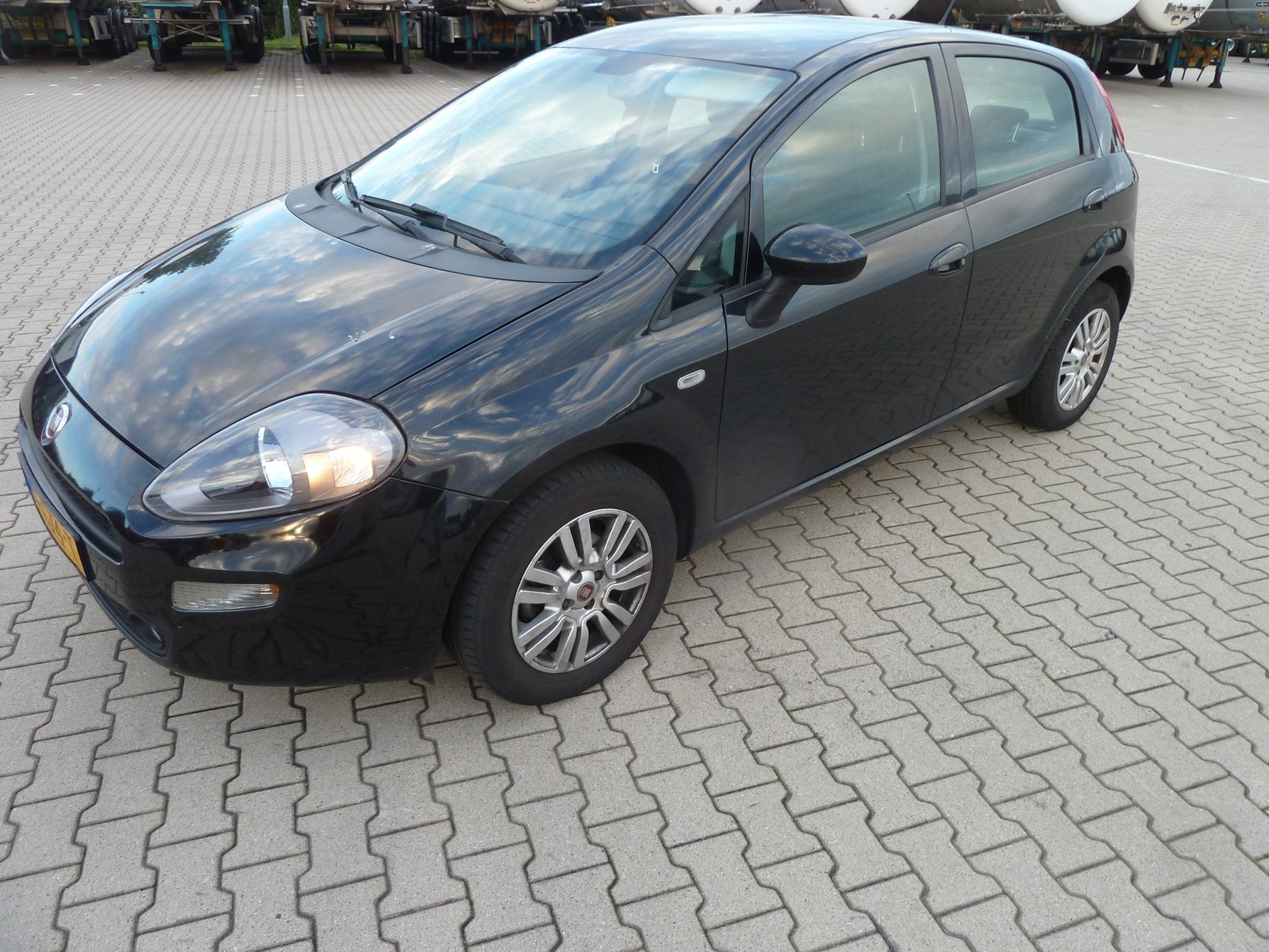 Fiat Punto Evo 0.9 TwinAir Lounge, Voorwielaandrijving, Gebruikt, Euro 6, 100 pk