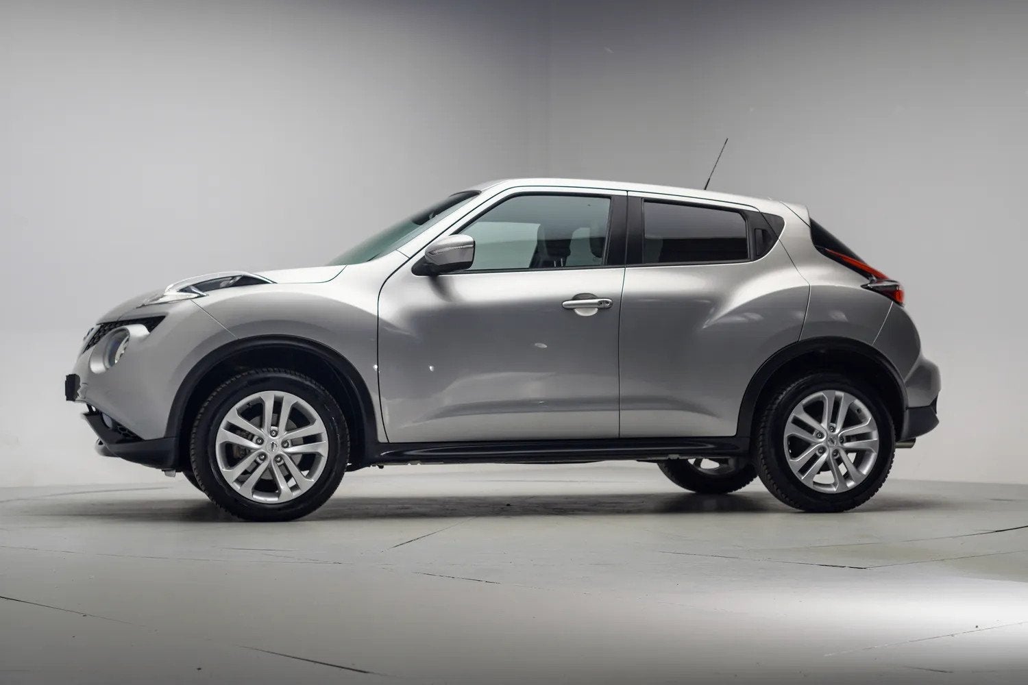 Nissan Juke 1.2 DIG-T S/S N-Connecta [ Navi Camera Clima Tre, Auto's, Nissan, 116 pk, Origineel Nederlands, Bedrijf, Handgeschakeld