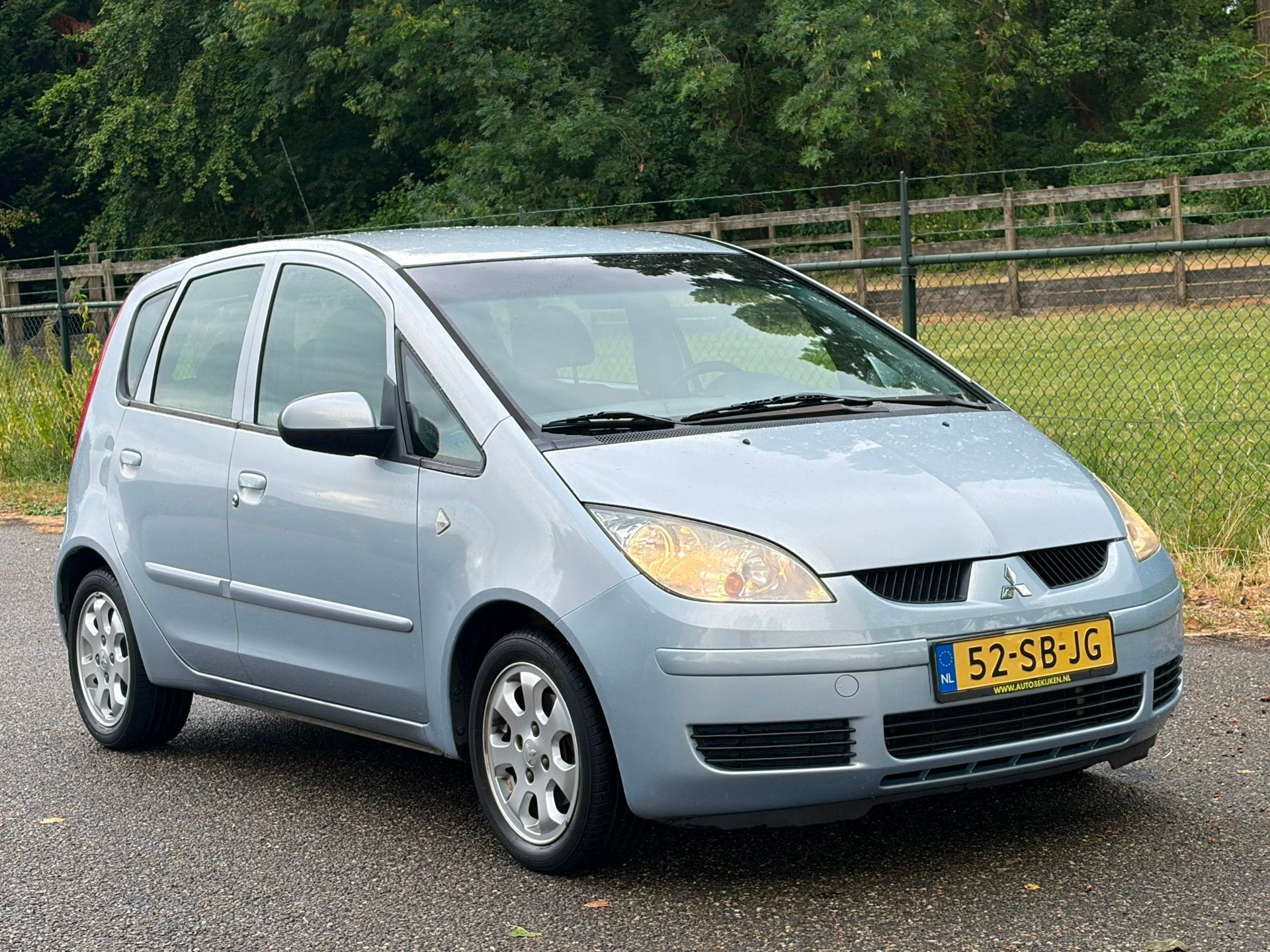 Mitsubishi Colt 1.3 Invite /Automaat/Airco/5-Deurs/, Auto's, Gebruikt, 31 €/maand, Blauw, Colt