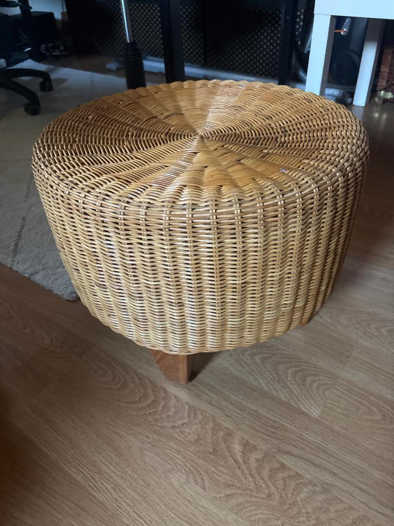 Rieten IKEA poef, Minder dan 50 cm, Rond, Ophalen of Verzenden, Zo goed als nieuw