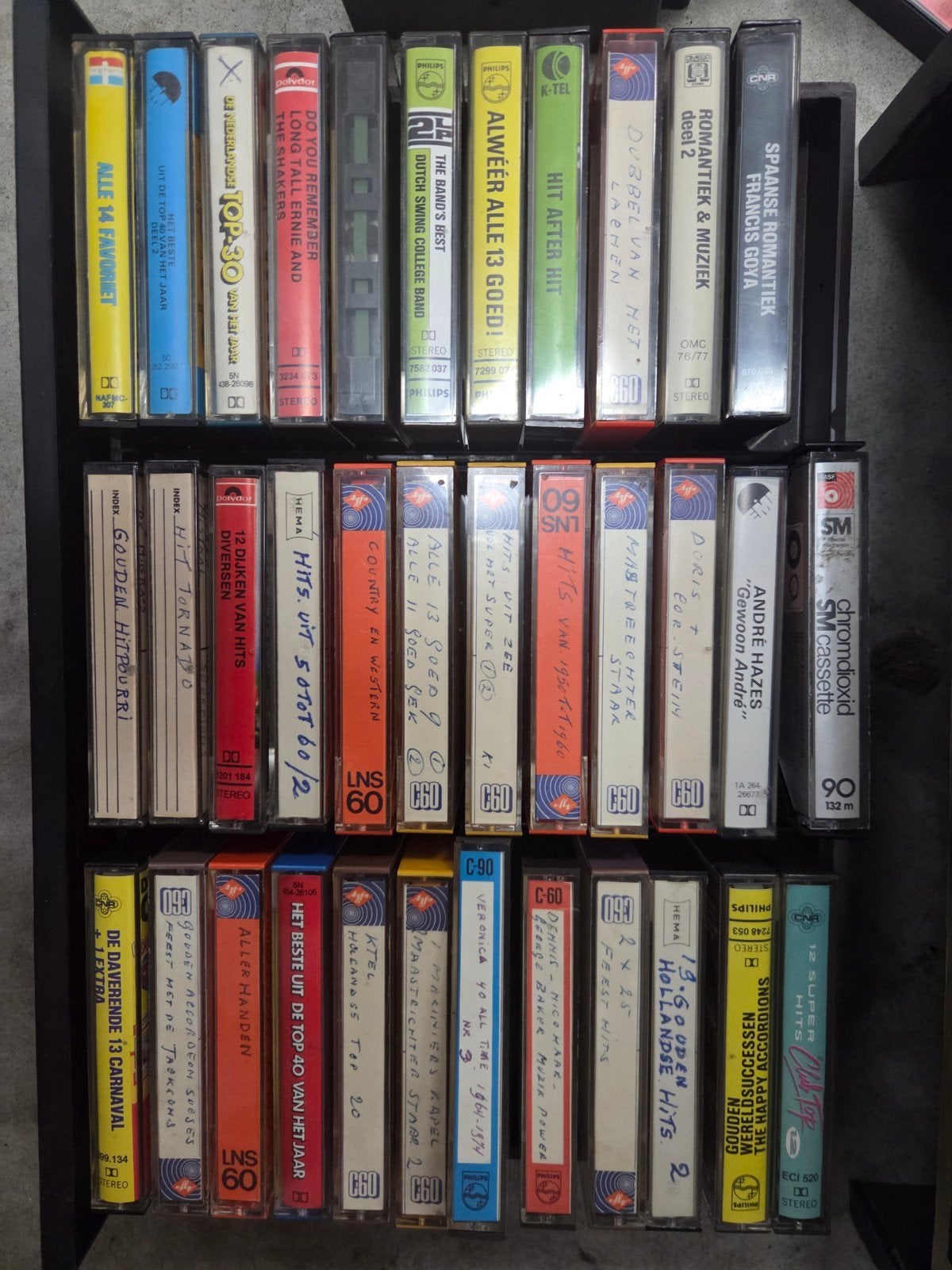 Grote collectie cassettebandjes met bewaardozen, Gebruikt, Ophalen of Verzenden, Voorbespeeld, Pop