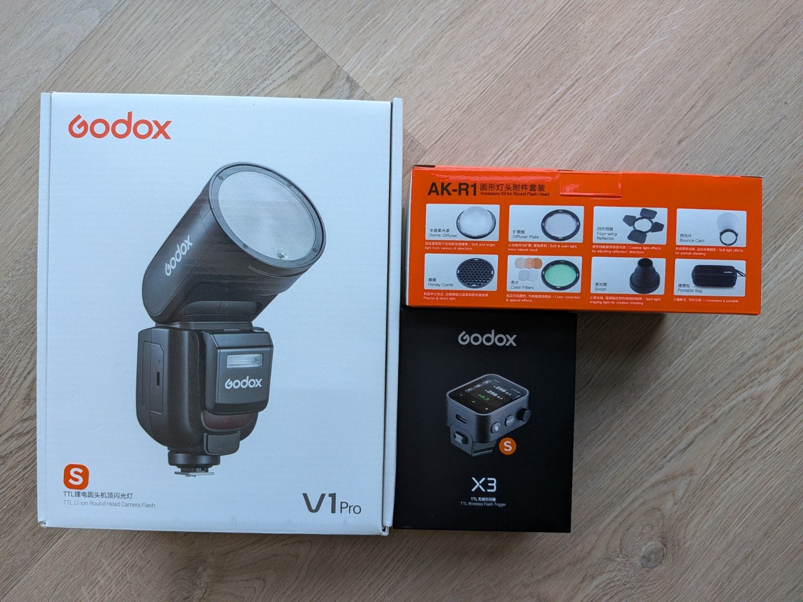 Godox V1 Pro Sony flitser + X3 Sony trigger + accessoires, Externe flitser, Ophalen of Verzenden, Zo goed als nieuw, Sony