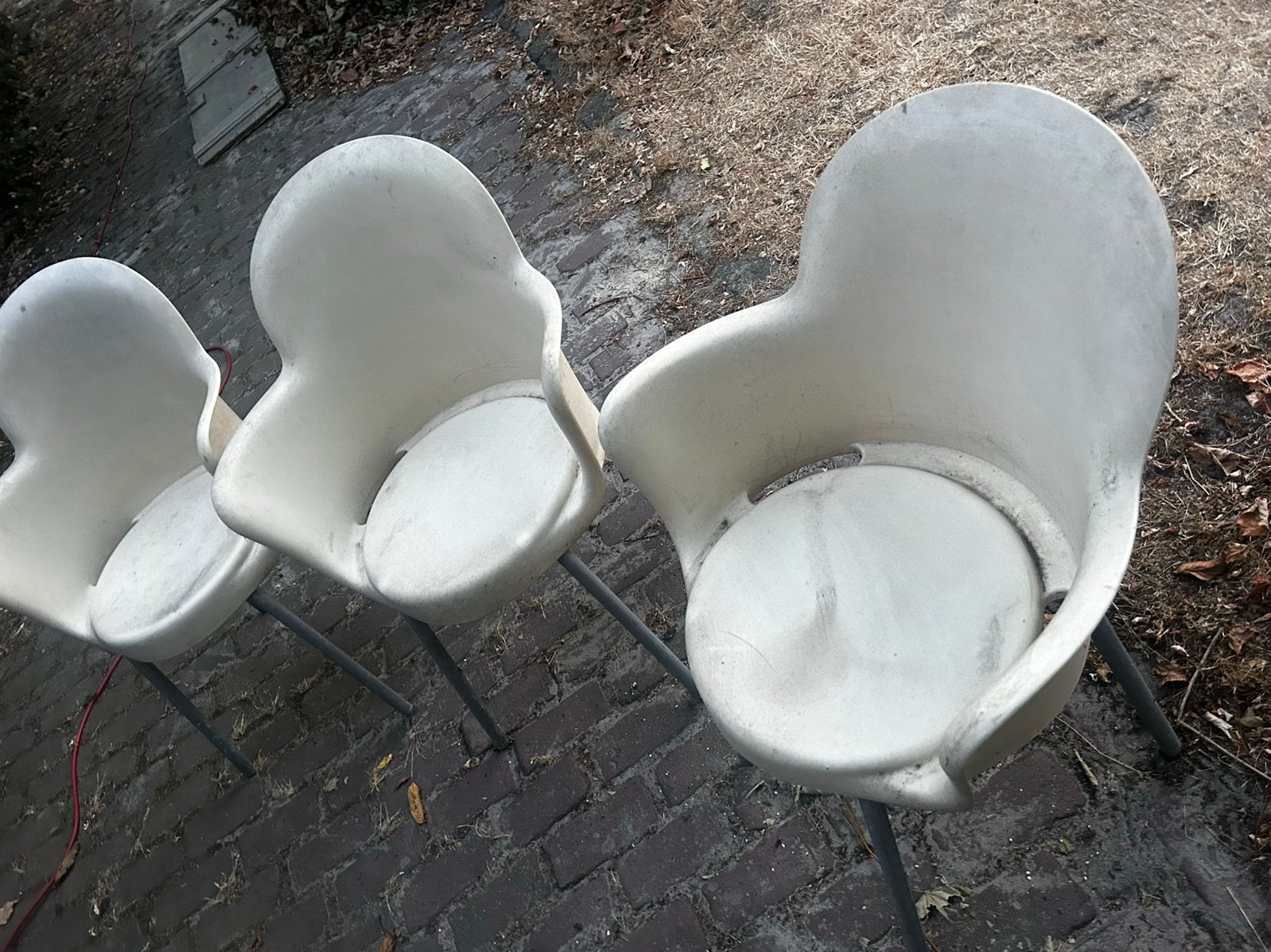 Kuipstoeltjes tuinstoelen creme stoelen 3x gratis, Ophalen, Zo goed als nieuw, Kunststof