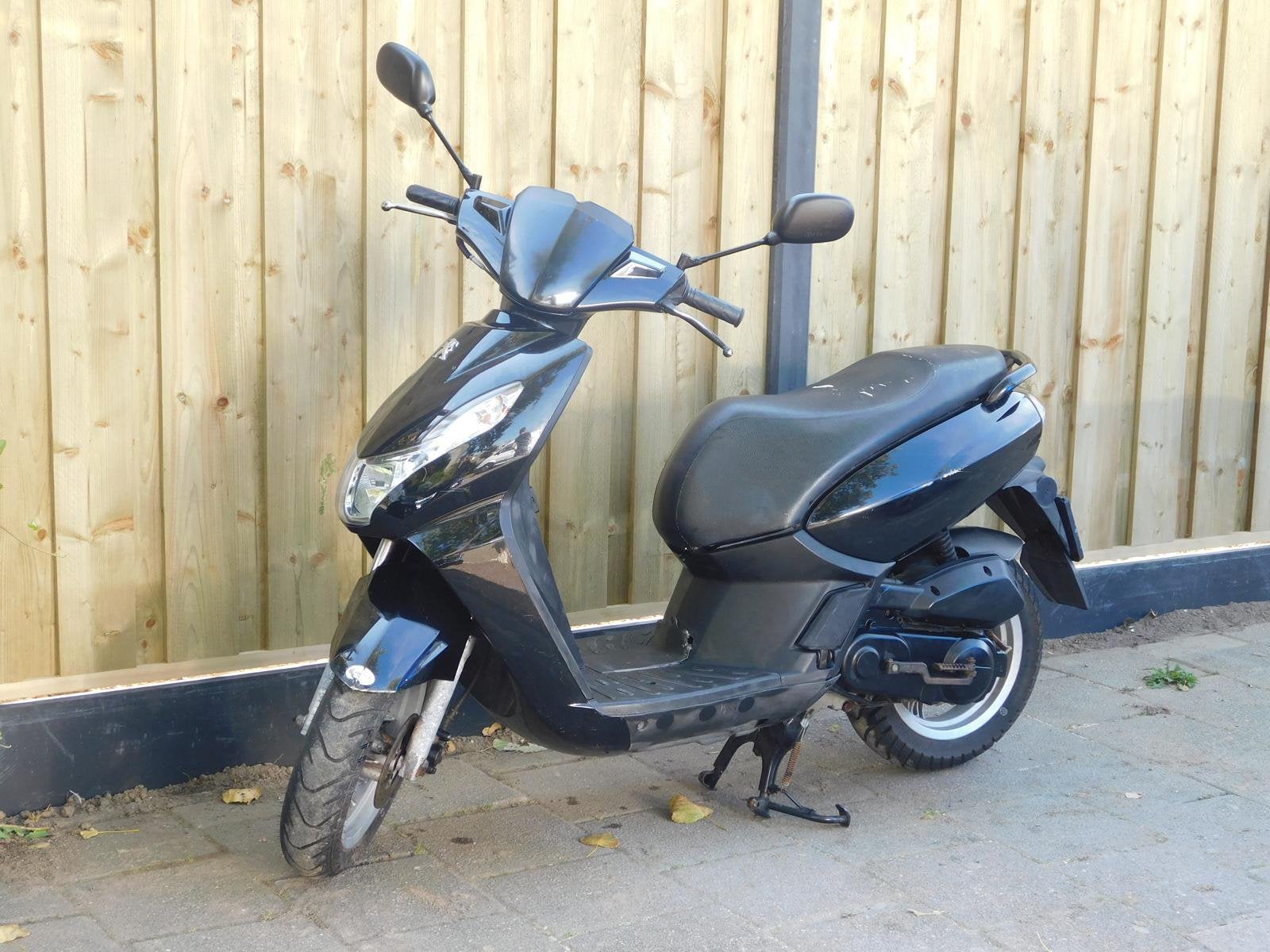 Peugeot Kisbee 2012, Ophalen, Gebruikt, Overige modellen, Maximaal 45 km/u