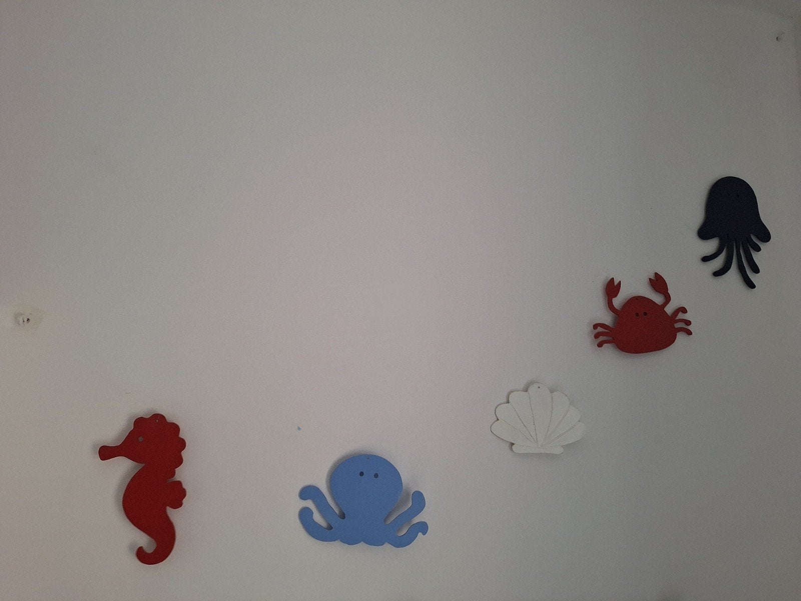 Handgemaakte houten slinger zeedieren – kinderkamer, Kinderen en Baby's, Ophalen of Verzenden, Nieuw, Wanddecoratie