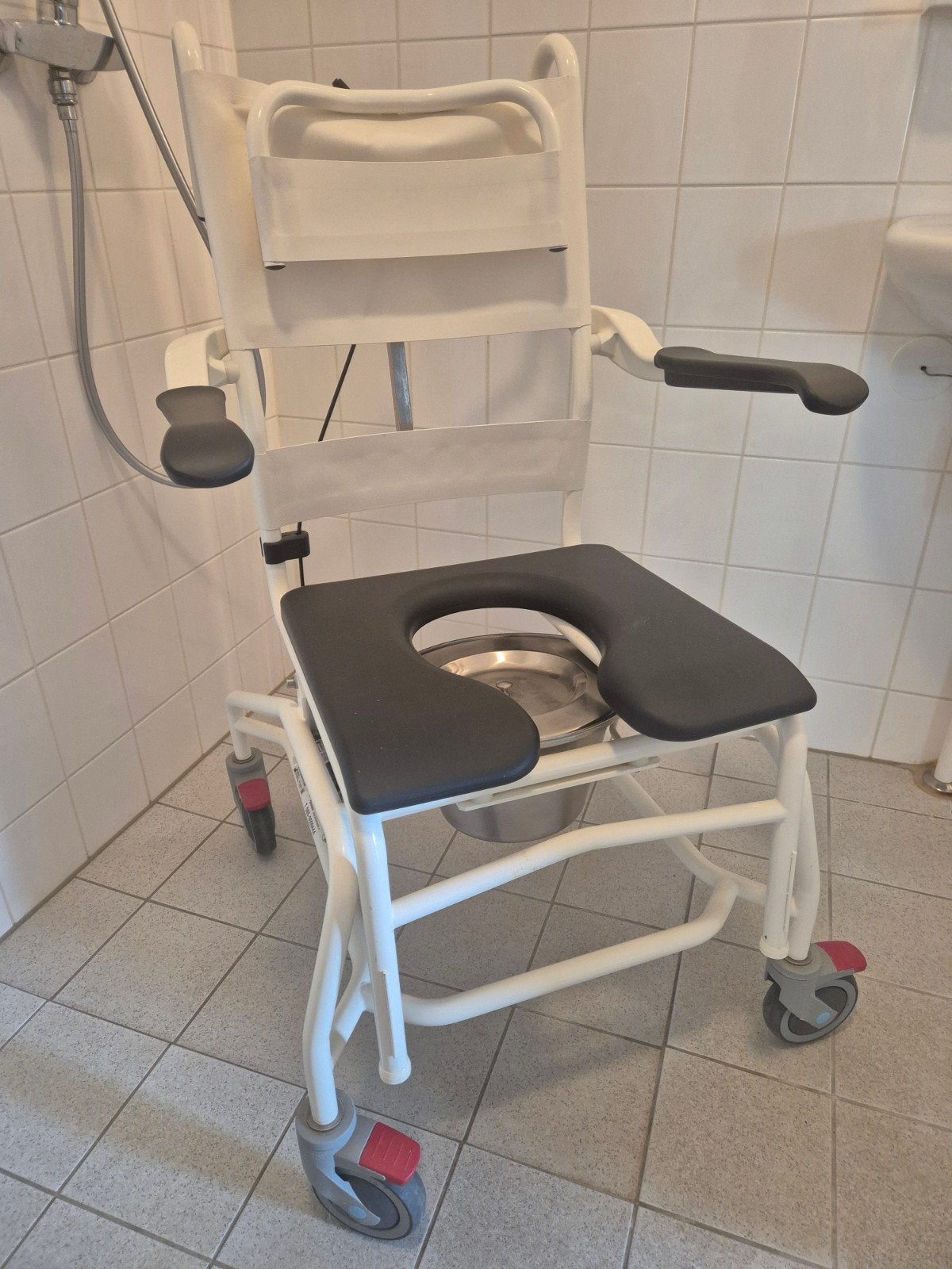 Postoel met verwijderbare ondersteek en deksel, Diversen, Ophalen, Zo goed als nieuw