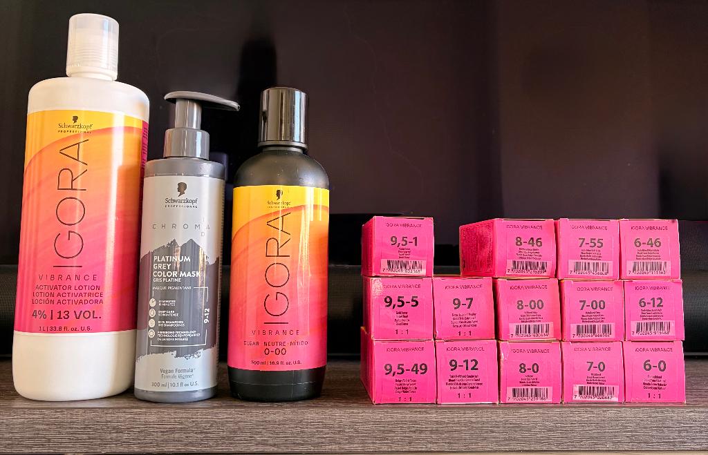 Schwarzkopf Nieuwe producten blond me 9+, Vibrance en chorma, Ophalen of Verzenden, Nieuw, Overige typen
