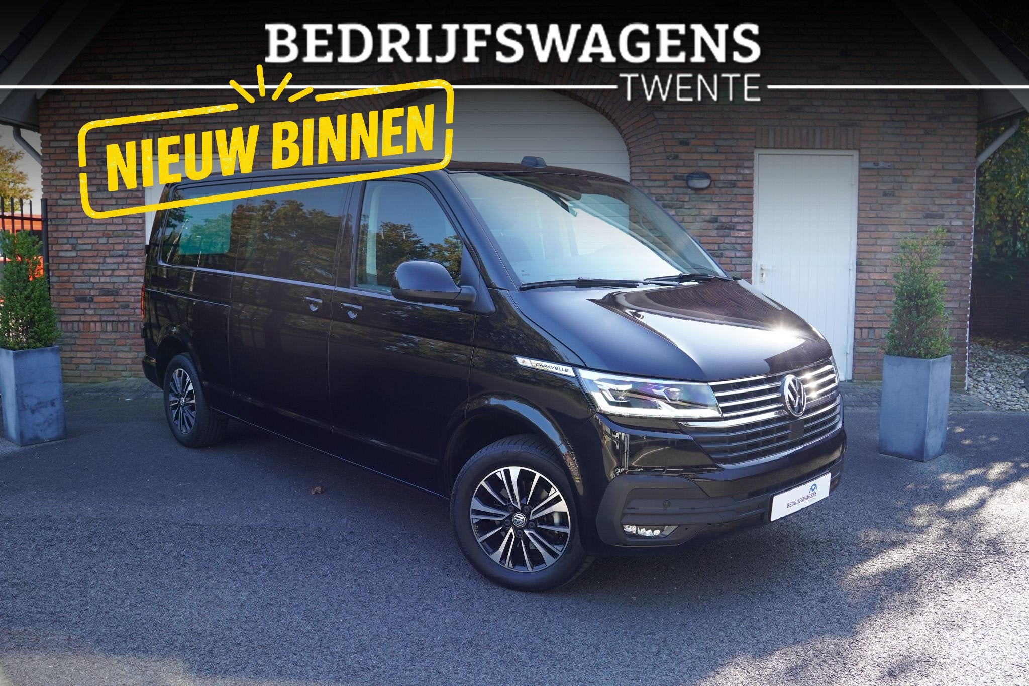 Volkswagen Transporter T6.1 2.0 TDI 150 PK L2H1 DUB/CAB NAVI, Auto's, Stof, Gebruikt, 4 cilinders, Volkswagen