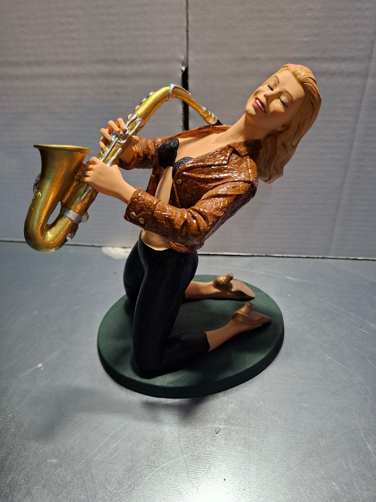 Parastone beeldje 'Flaming Jezebelle' - The Girl Next Door, Art deco, Ophalen of Verzenden, 20 - 50 cm, Steen of Keramiek