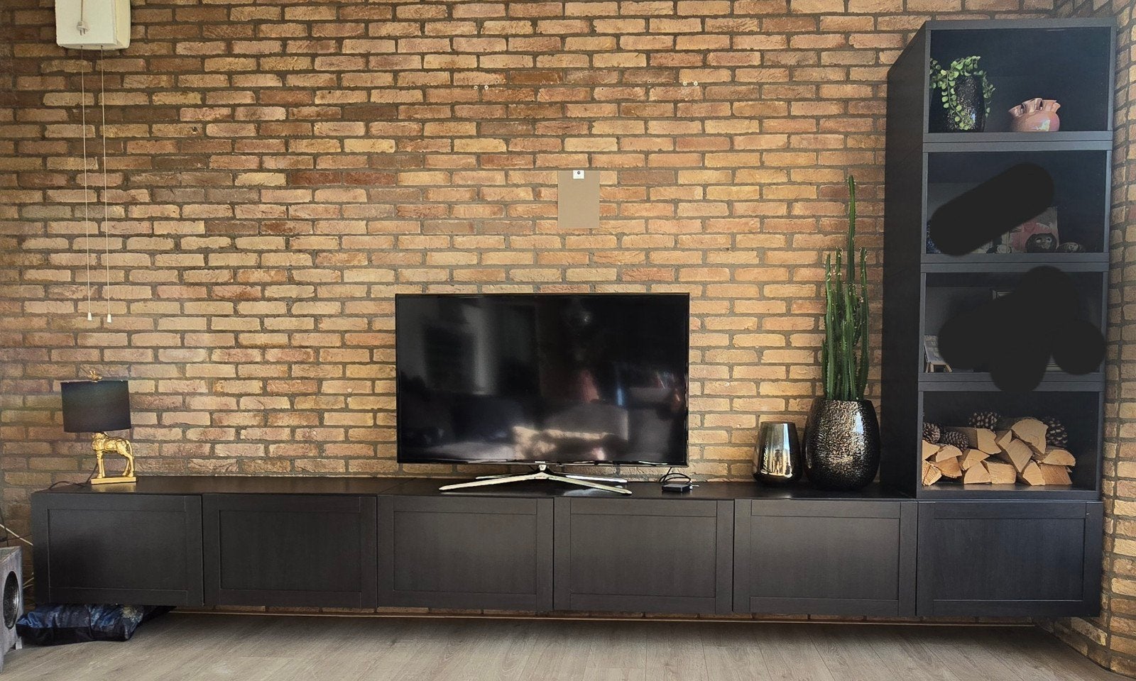 IKEA TV-meubel met opbergruimte, Ophalen, Gebruikt
