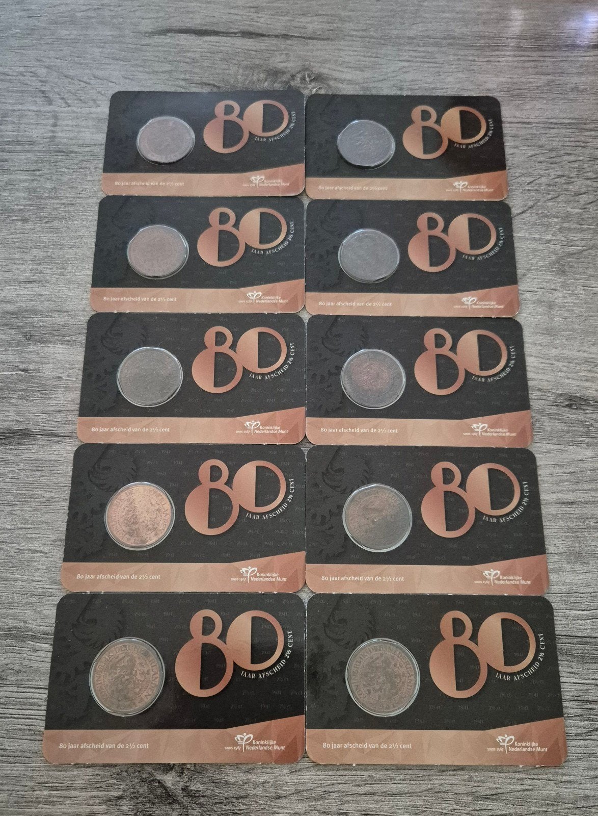 10x 2½ Cent 1941 – 80 Jaar Afscheid | In Coincard, Verzenden, Nederland, Munten