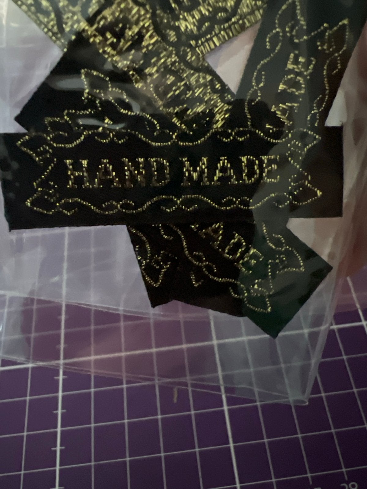 10 Handmade labels  nr 2 Zwart met goudkleurige opdruk, Zwart, Verzenden, Handgemaakt, Textiel