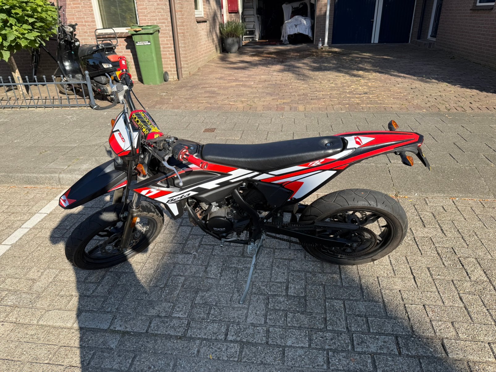 Beta RR 50 motard standaard/origineel 2024, Fietsen en Brommers, Brommers | Crossbrommers, 6 versnellingen, Zo goed als nieuw