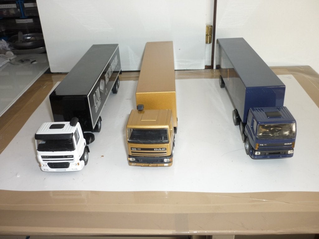 Liontoys 5 x Daf in redelijk goede staat geen dozen zie foto, Hobby en Vrije tijd, Modelauto's | 1:50, Ophalen of Verzenden, Zo goed als nieuw