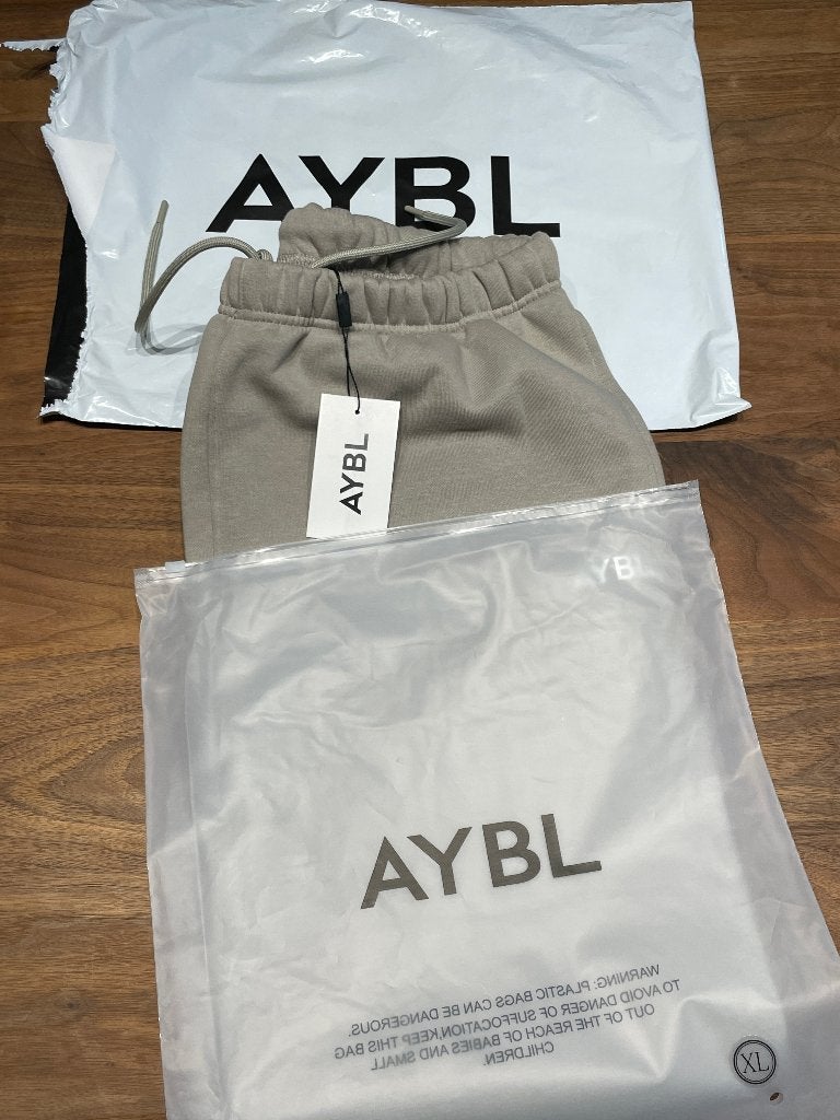 AYBL Essential Oversized Joggingsbroek Jogger NIEUW XL Stone, Ophalen, AYBL, Beige, Algemeen