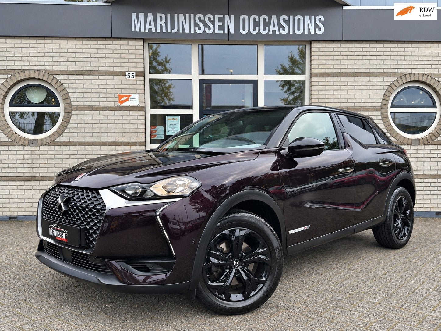 DS 3 Crossback 1.2 PureTech Performance Line |VirtDash|Cam|, Auto's, Dealer onderhouden, Adaptive Cruise Control, Gebruikt, Zwart