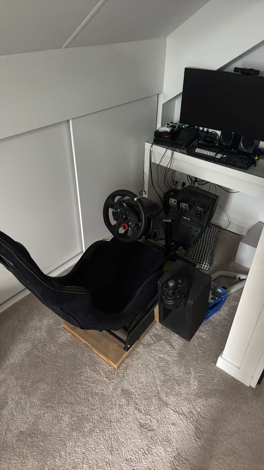 Playseat + logitech g29 + playstation 4 en games, Ophalen, Sony, Zo goed als nieuw
