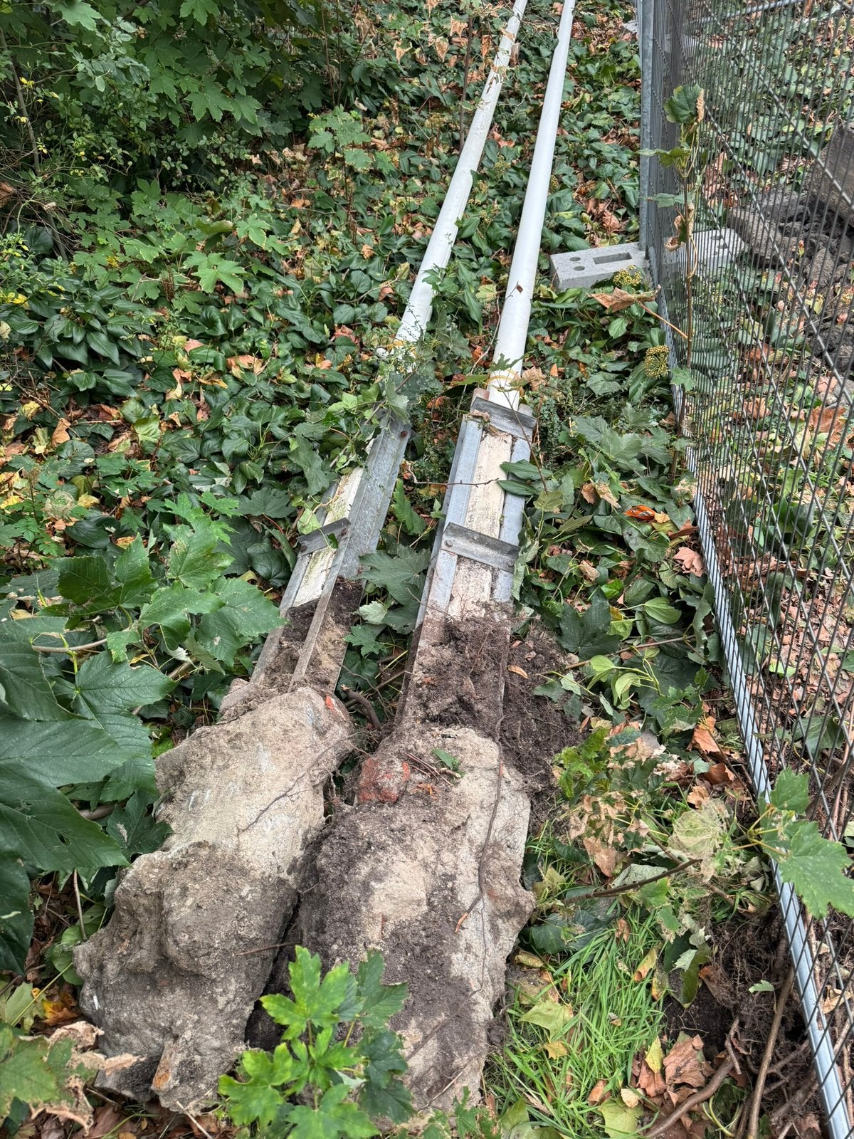 2x Aluminium vlaggenmast 8 meter – Skymate, Telecommunicatie, Ophalen, Zo goed als nieuw, Mast