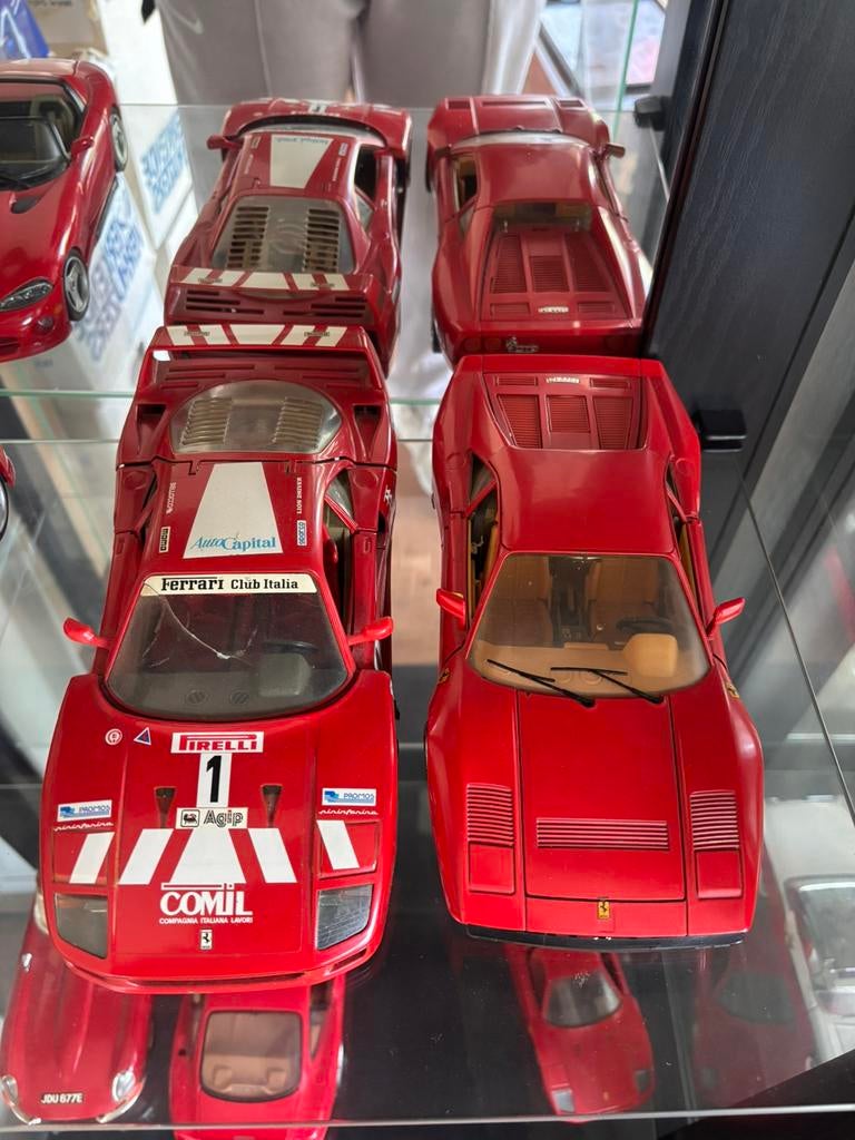 Ferrari 1:18, Ophalen of Verzenden, Zo goed als nieuw, Auto