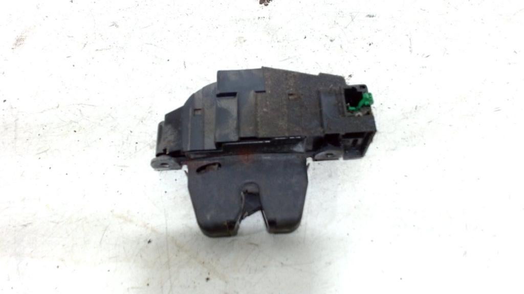 Slot mechaniek kofferdeksel achterklep elektrisch Peugeot 20, Auto-onderdelen, Onderdelen@venauto.nl, Van der Ven Autorecycling B.V.