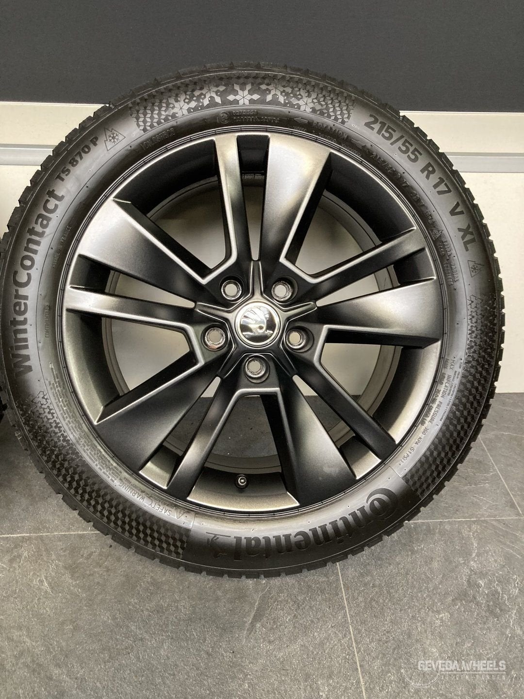 17” originele Skoda Karoq velgen + winterbanden 5x112 57A601, -, -, Banden en Velgen, 17 inch