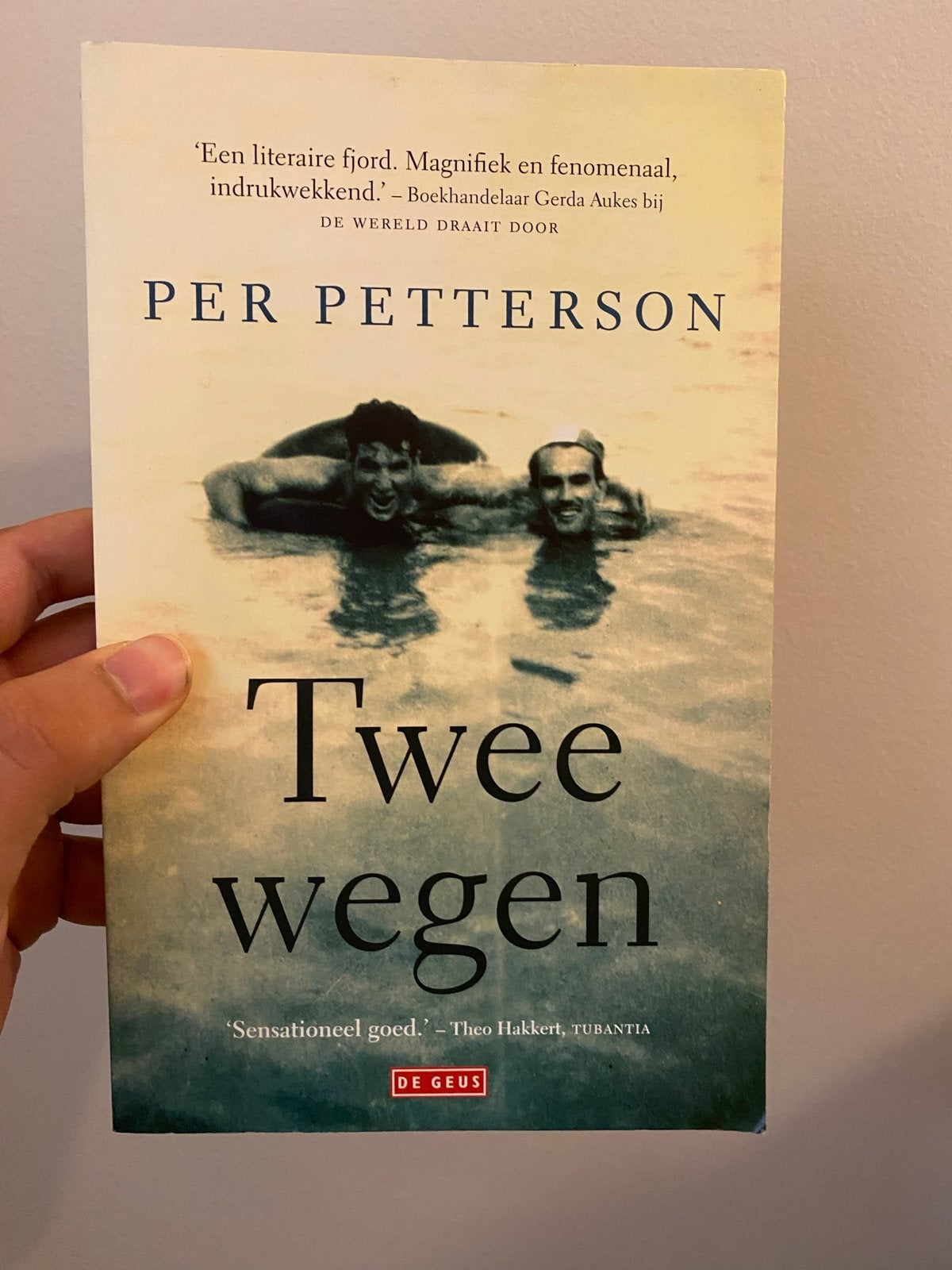 Twee Wegen - Per Petterson (Boek), Ophalen of Verzenden, Zo goed als nieuw, Nederland