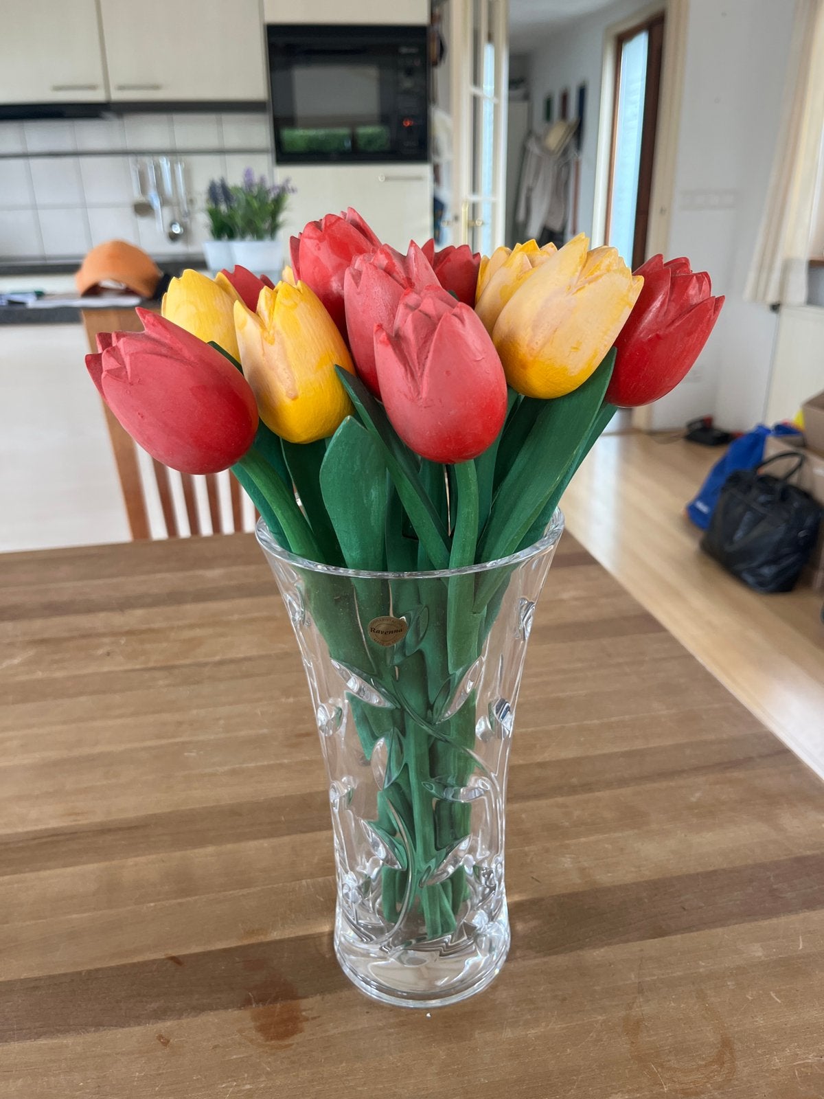 Houten tulpen inclusief vaas, Ophalen, Gebruikt