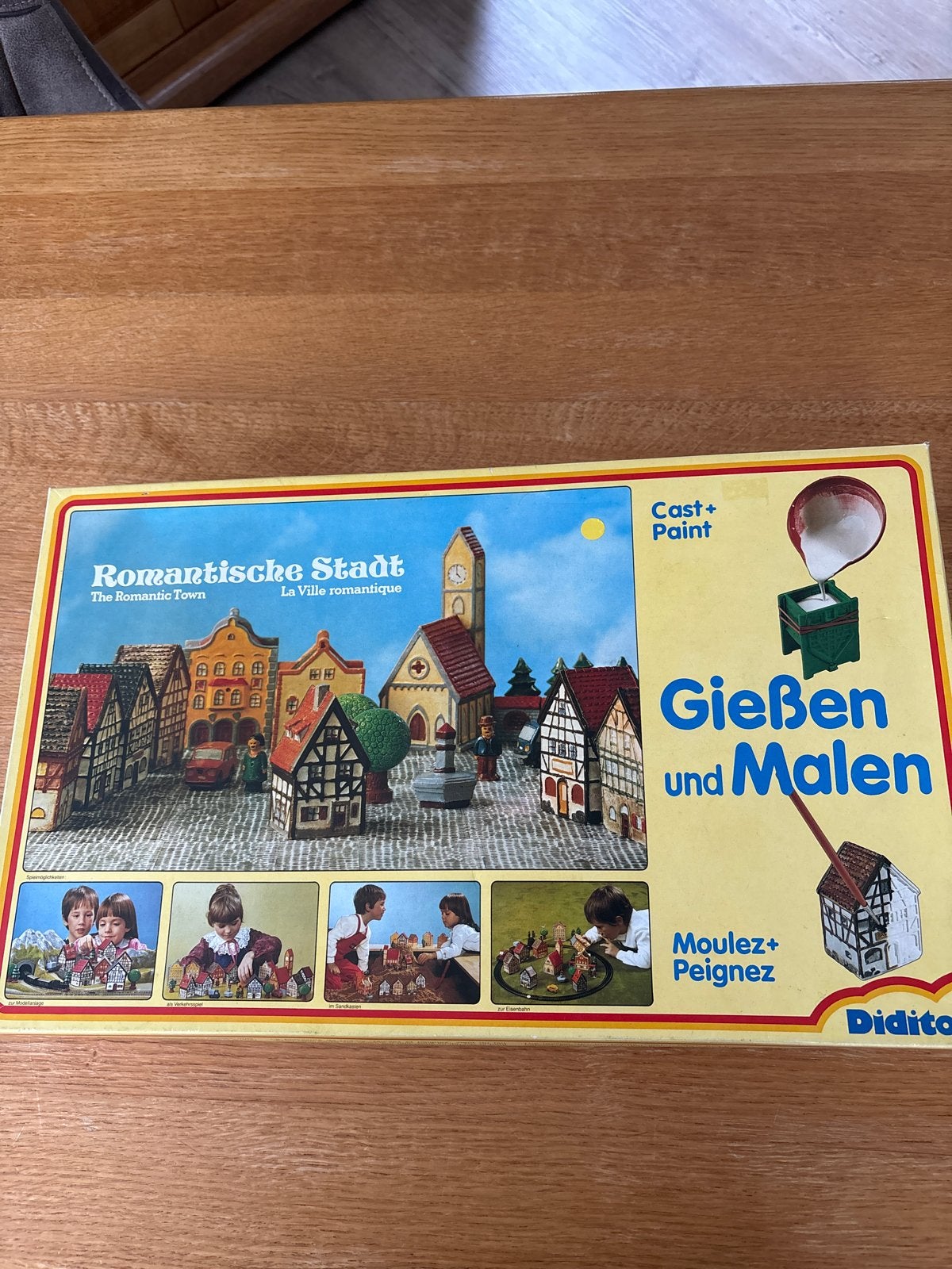 Diditoys Romantische Stad Gieten + Malen Knutselset, Ophalen of Verzenden, Nieuw, Knutselen