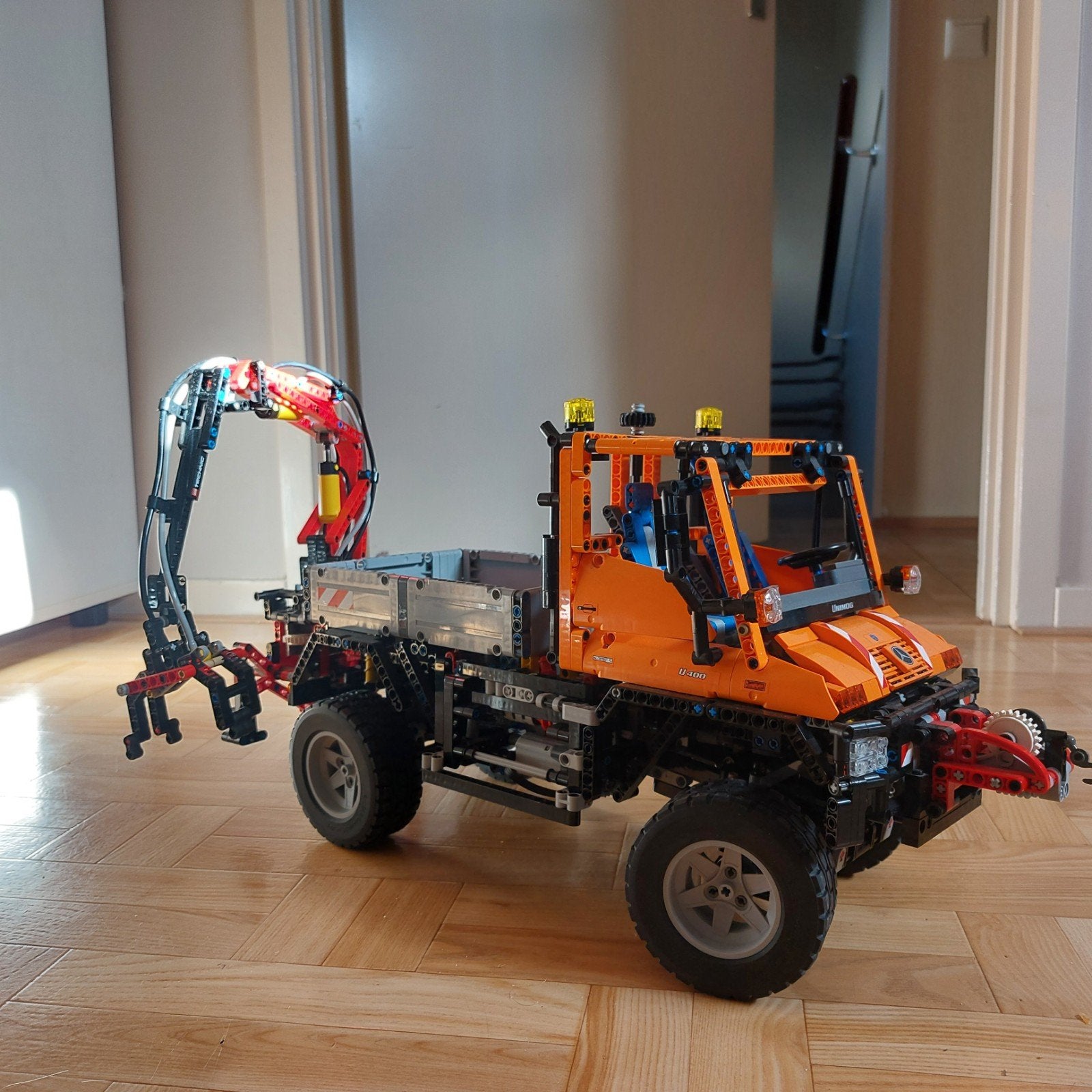 Lego Technic Unimog 8110, Ophalen of Verzenden, Overige schalen, Auto offroad